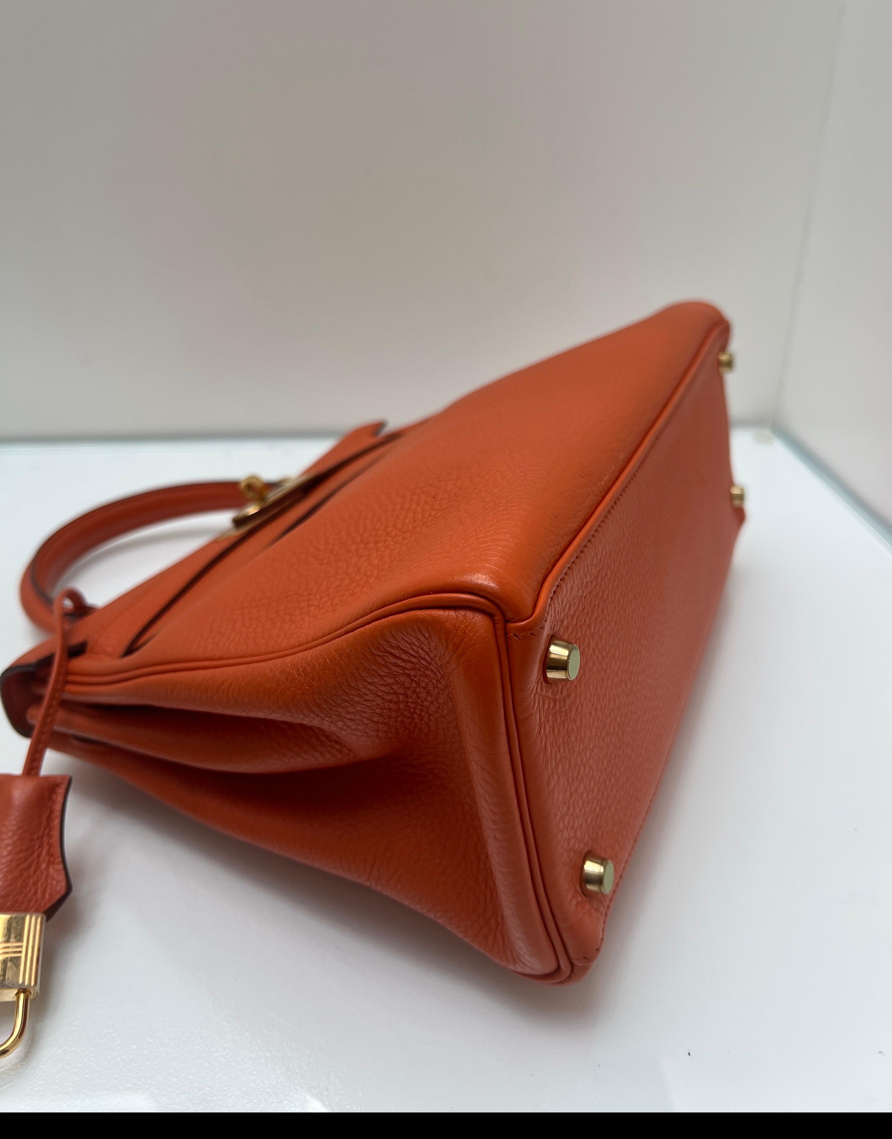 Borsa Kelly 28 arancione di Hermes in vendita 13