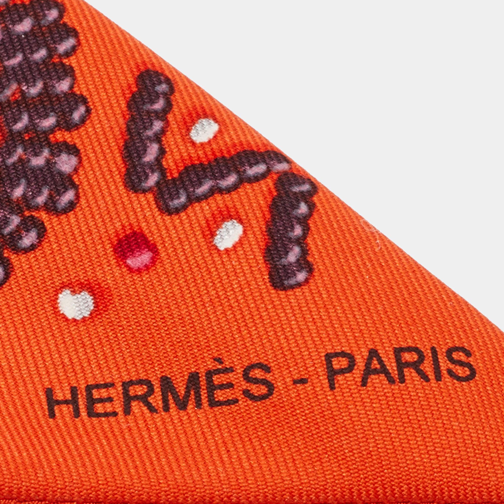 Women's Hermès Orange Kelly En Perles Print Silk Twilly For Sale