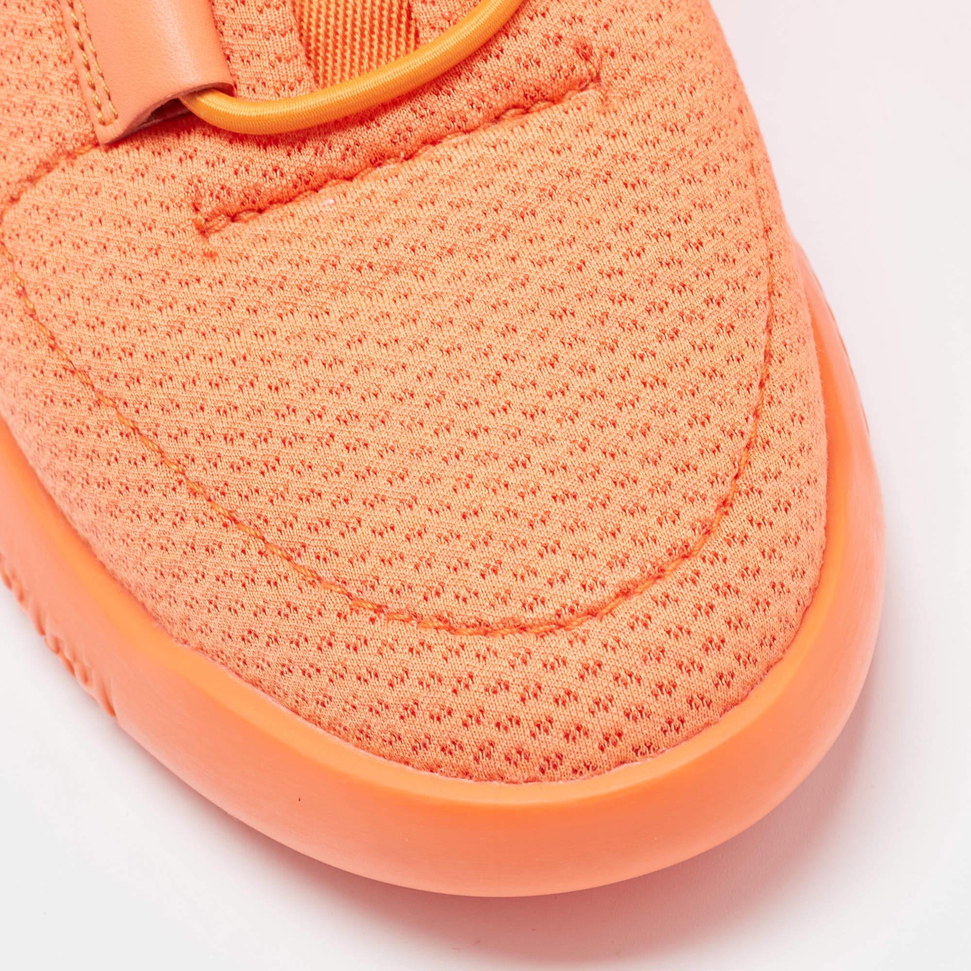 Hermès Orange Leather and Neoprene Low Top Sneakers Size 36 In Excellent Condition In Dubai, Al Qouz 2