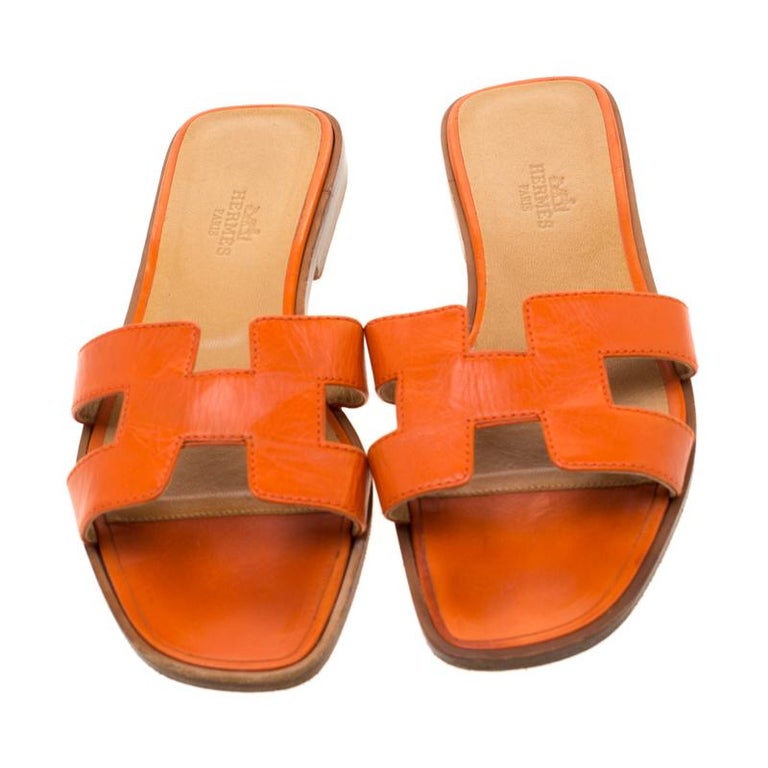 Hermes Orange Leather Oran Flat Slides Size 35.5 For Sale at 1stDibs hermes orange slides