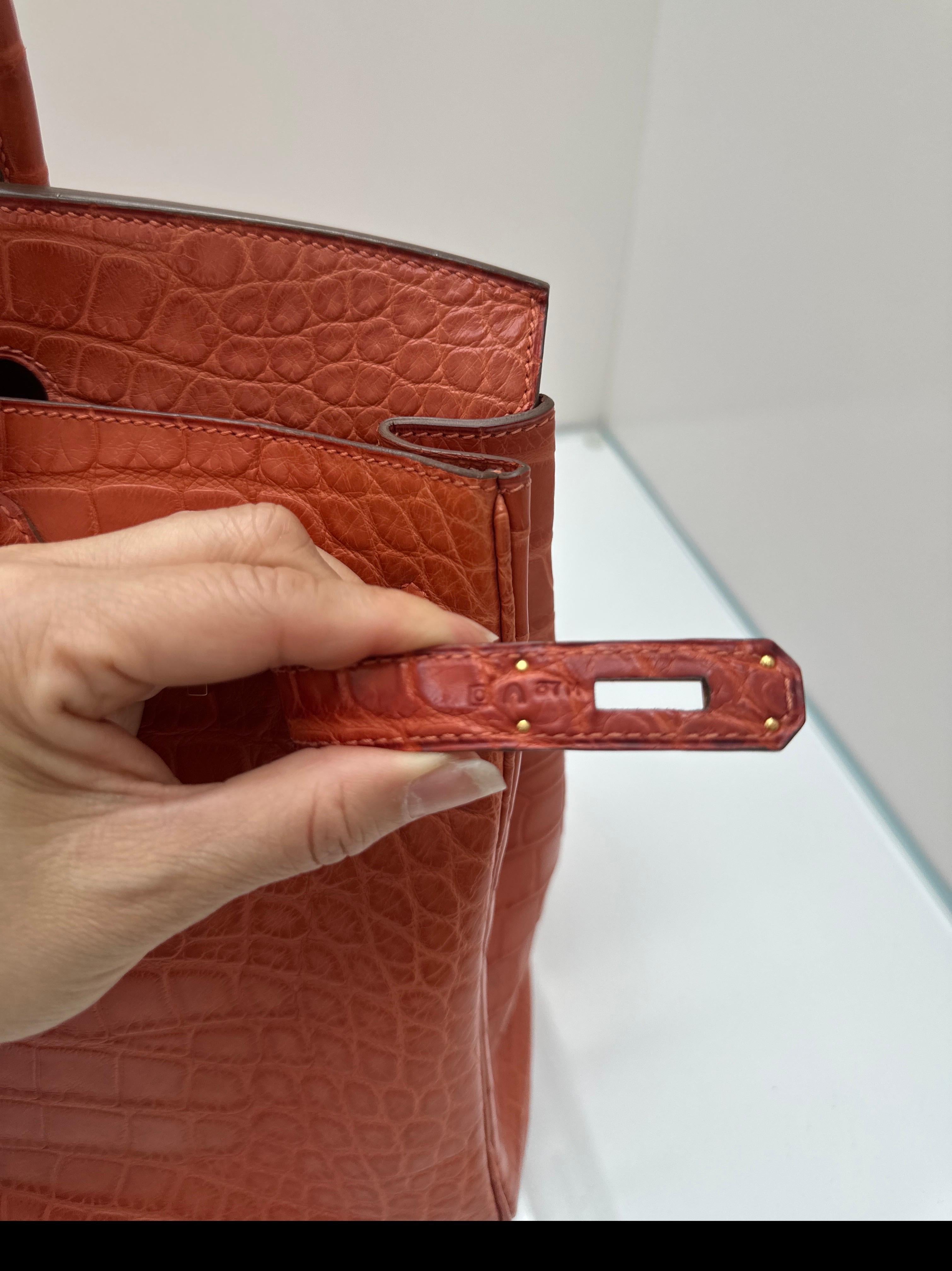 Borsa Birkin 35 di Hermes in coccodrillo opaco arancione in vendita 5
