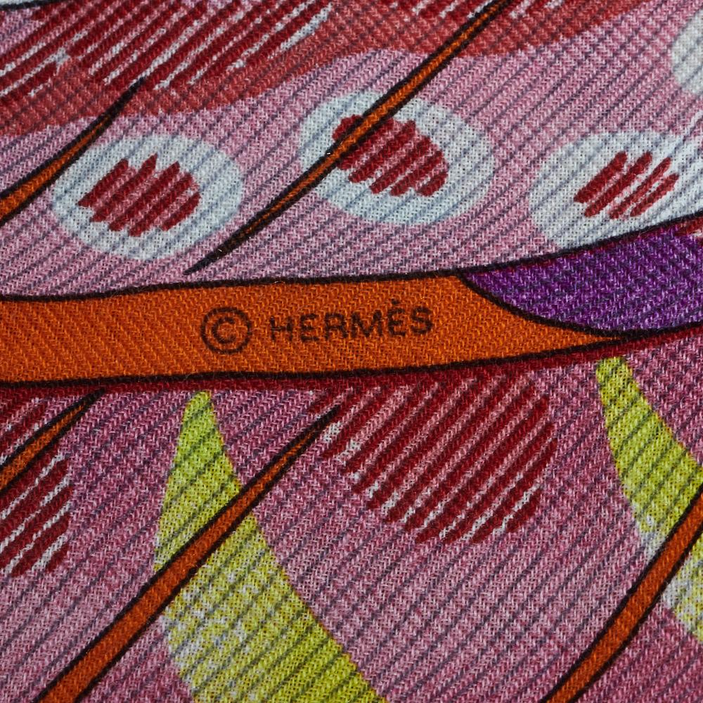 Hermés Orange Plumes En Fete Cashmere & Silk Scarf In New Condition In Dubai, Al Qouz 2