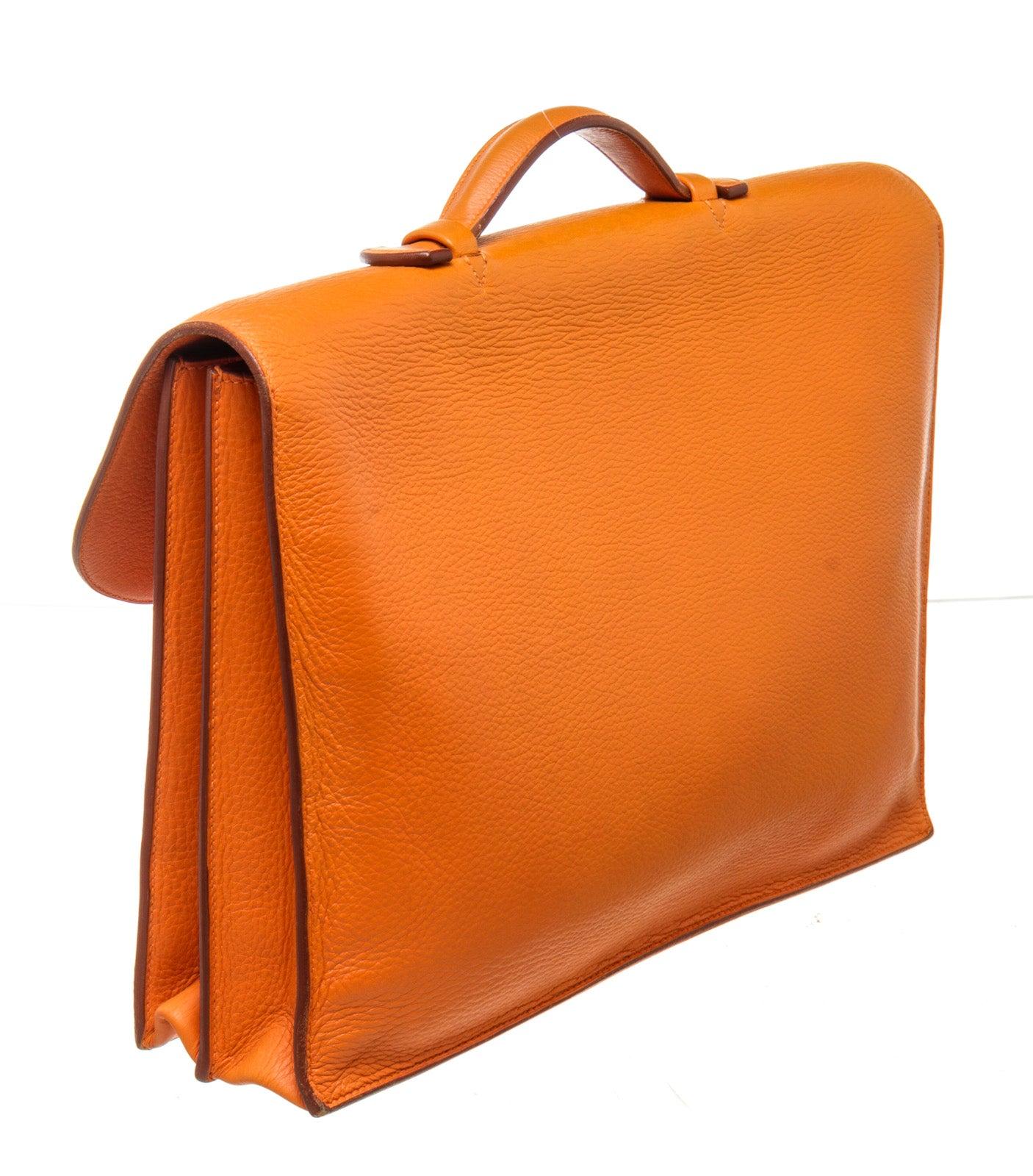 Hermes Orange Sac a Depeches Aktentaschen im Zustand „Gut“ in Irvine, CA