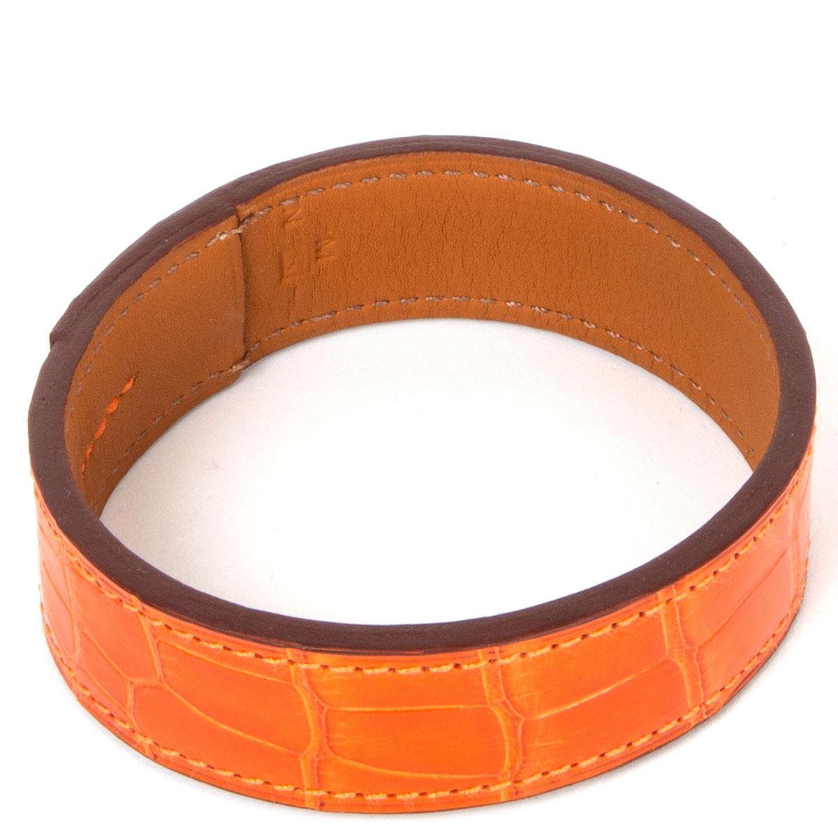 HERMES Bracciale 'Neo' in coccodrillo lucido arancione M in vendita 1