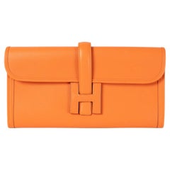 Vintage HERMES orange Swift leather JIGE 29 Clutch Bag