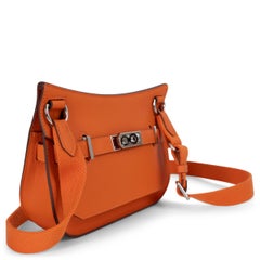 HERMES orange Swift leather MINI JYPSIERE 22 Crossbody Bag