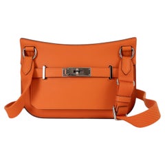 HERMES orange Swift leather MINI JYPSIERE 22 Crossbody Bag