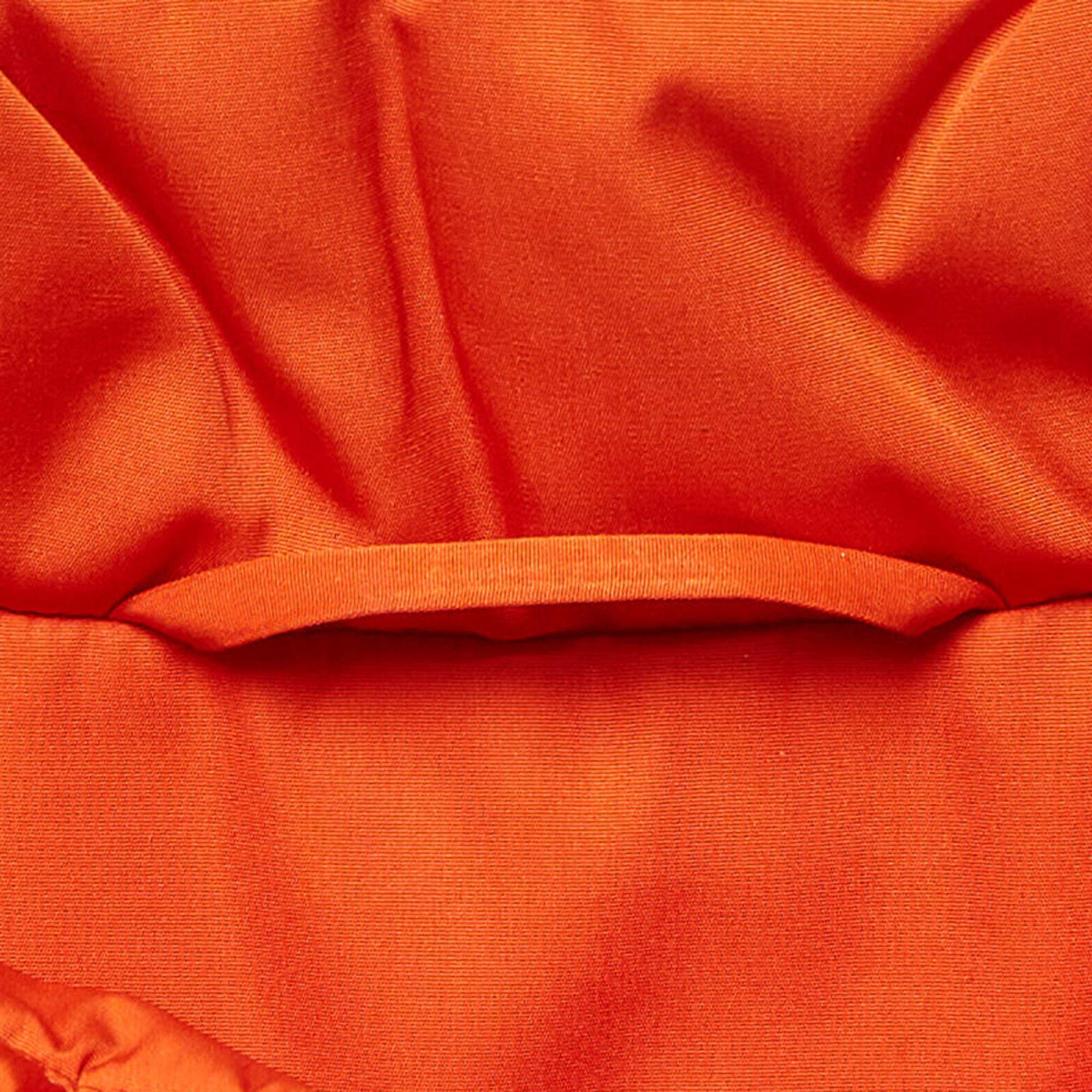 Hermès Orange Synthetik ärmellose Steppweste M Damen im Angebot
