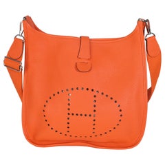 Hermès Orange Taurillon Clemence Evelyne III GM PHW Hermès Orange Taurillon Clemence Evelyne III GM PHW