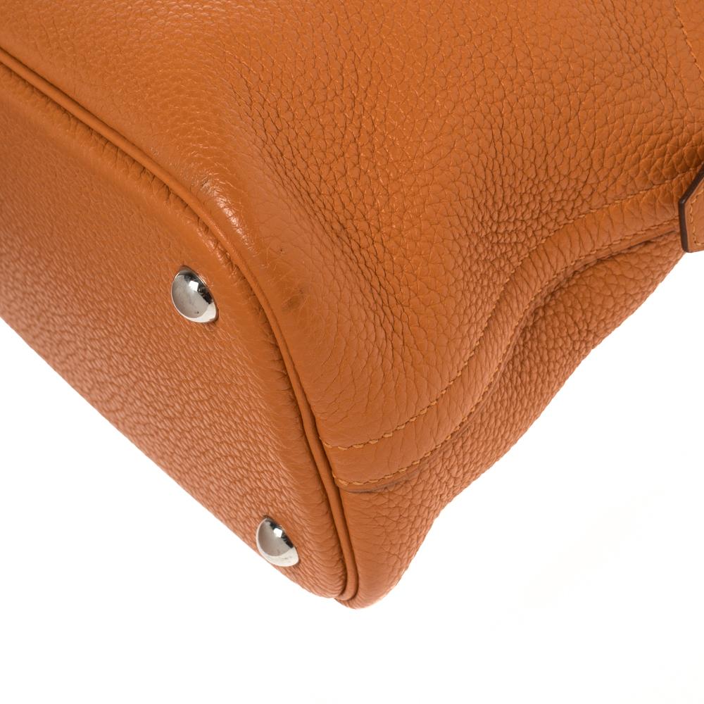Hermes Orange Togo Leather Bolide 31 Bag In Good Condition In Dubai, Al Qouz 2