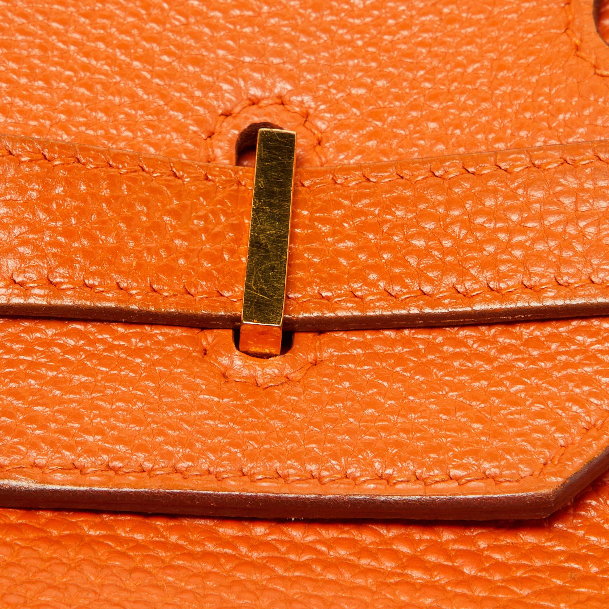 Hermes Orange Togo Leather Gold Hardware HAC Birkin 32 Bag en vente 9