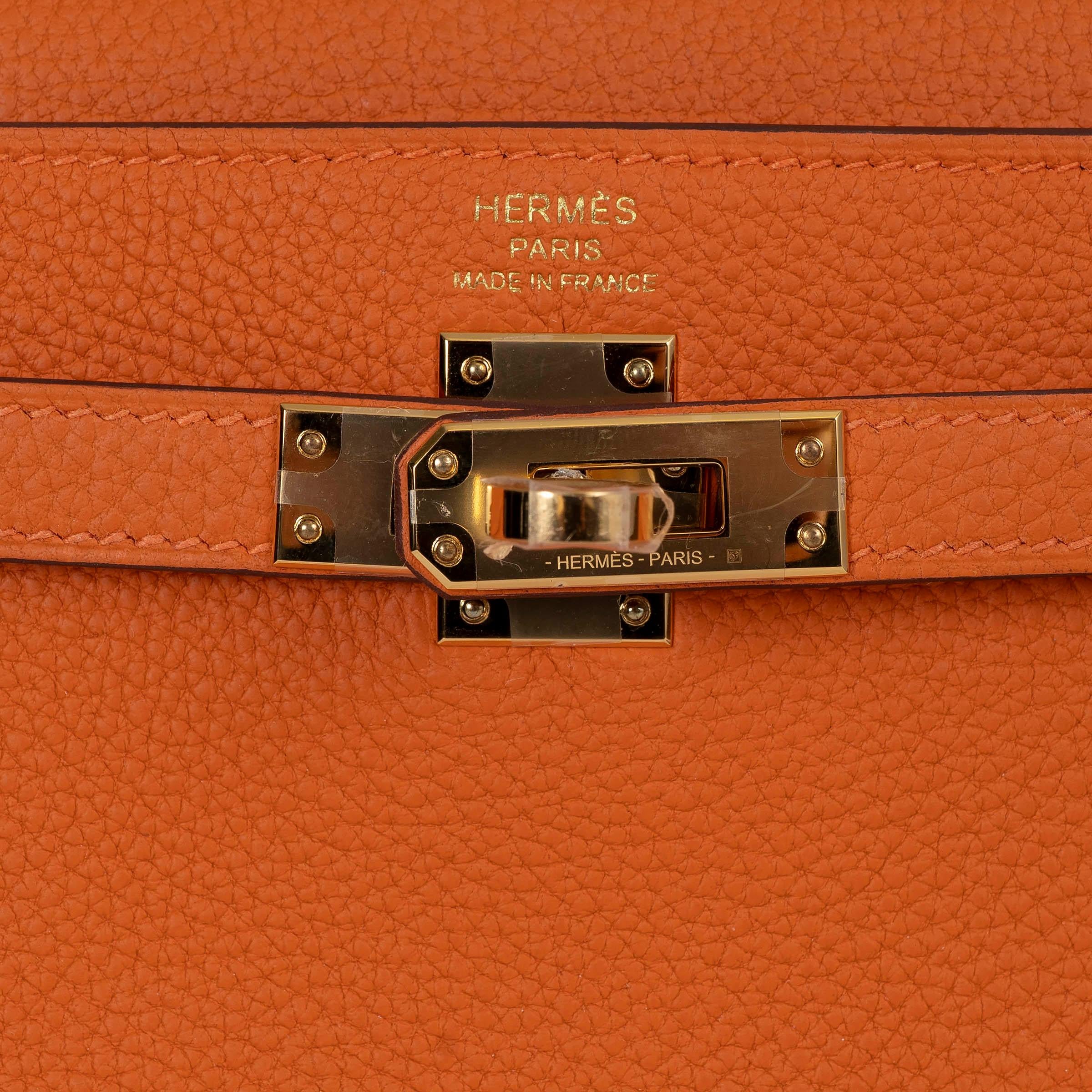 HERMES orange Togoleder KELLY 35 REOUTNE Tasche mit Gold im Angebot 1