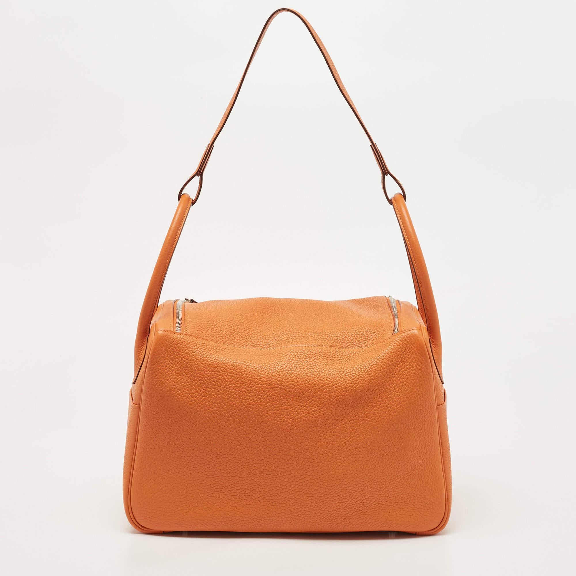 Hermès Orange Togo Leather Palladium Finish Lindy 34 Bag In Good Condition For Sale In Dubai, Al Qouz 2