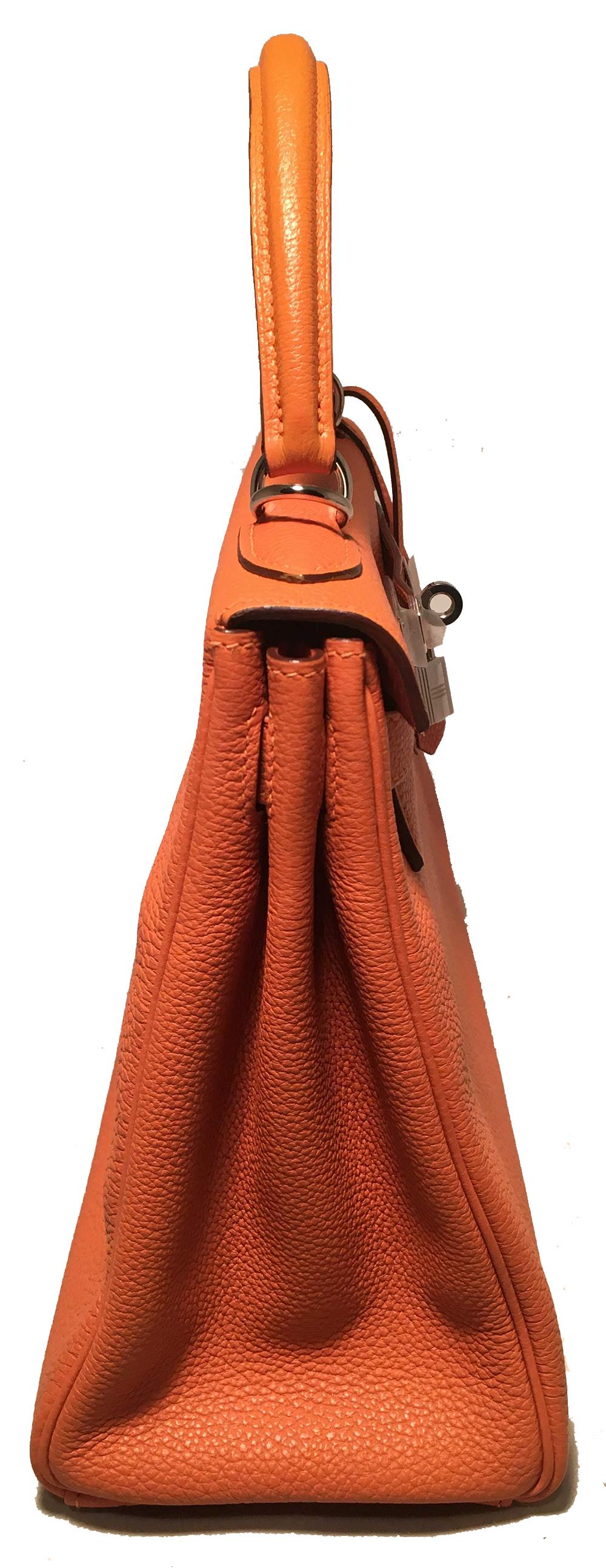 Hermes Orange Togo Leather PHW 28cm Kelly Bag In Good Condition In Philadelphia, PA