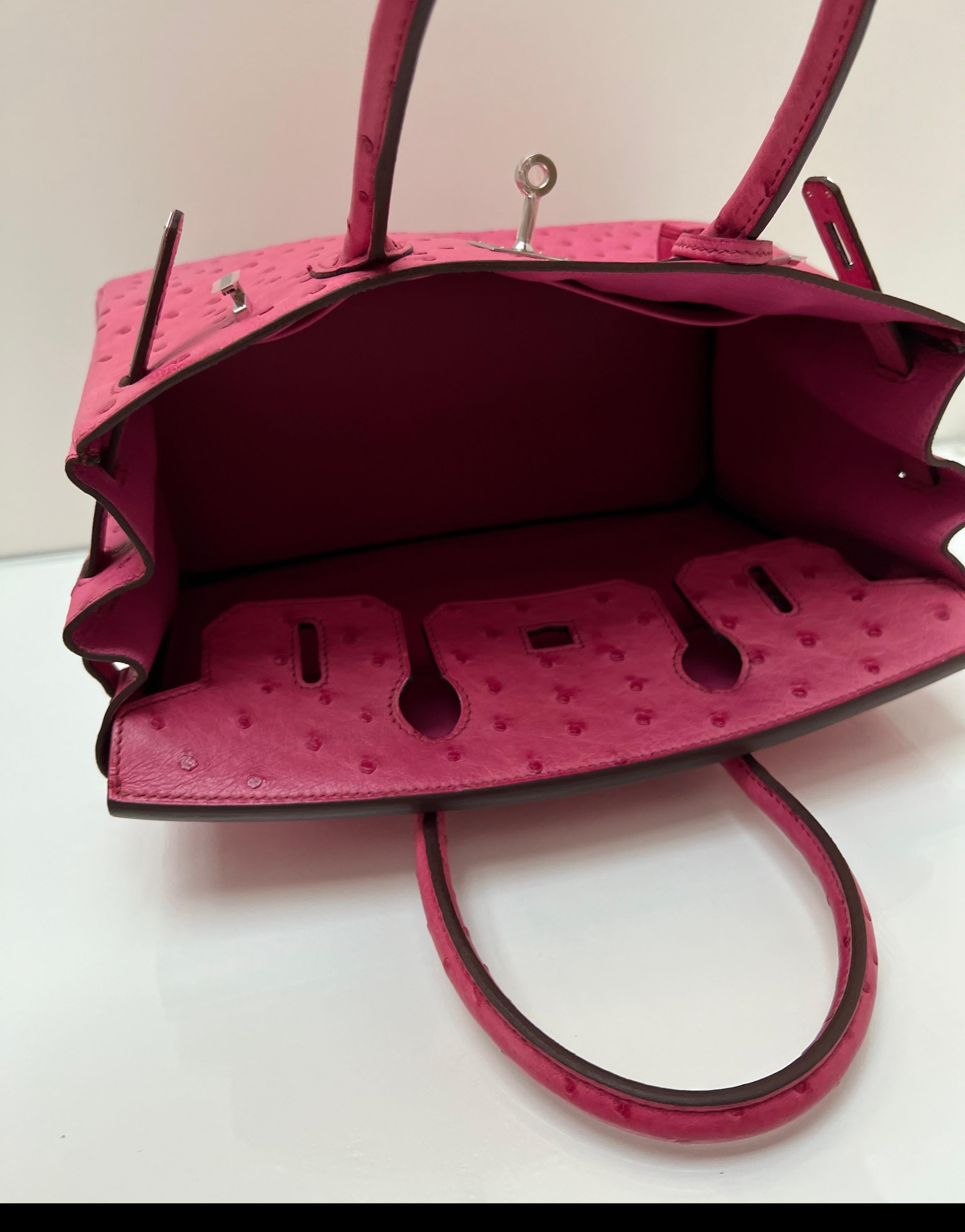 Birkin Tyrien en autruche rose Hermes 30 en vente 13
