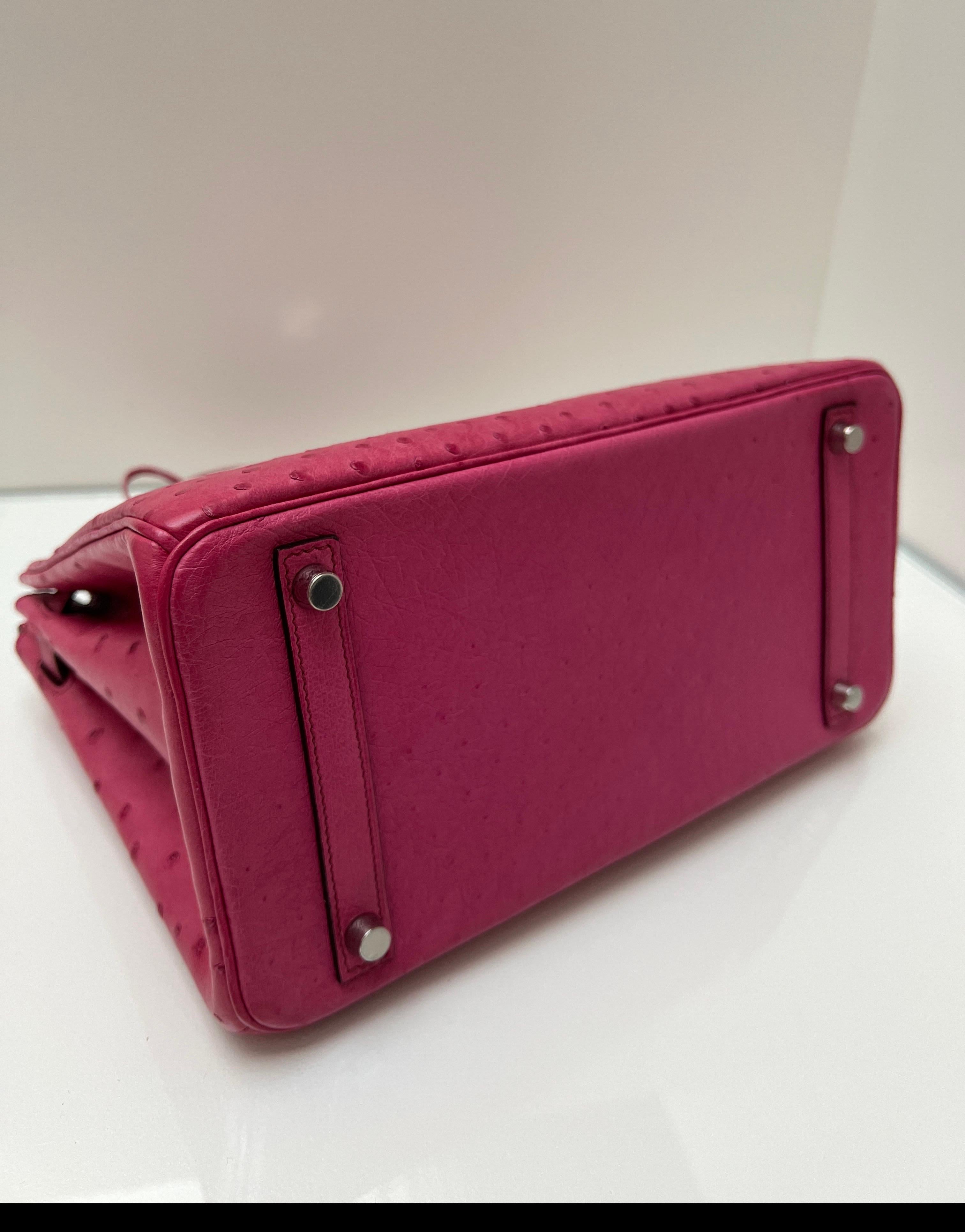Birkin Tyrien en autruche rose Hermes 30 en vente 15