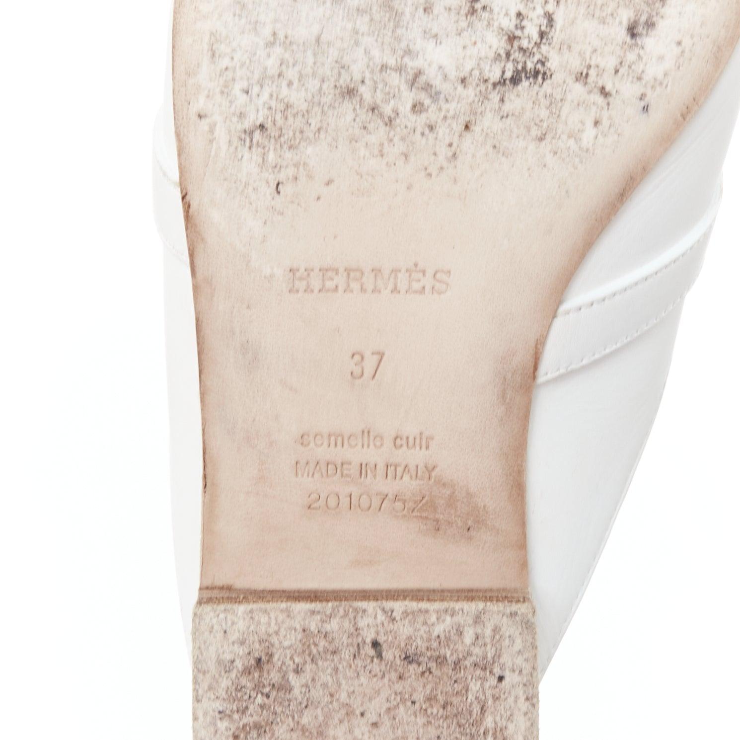 HERMES Oz white calfskin leather silver Kelly turnlock mules EU37 For Sale 5