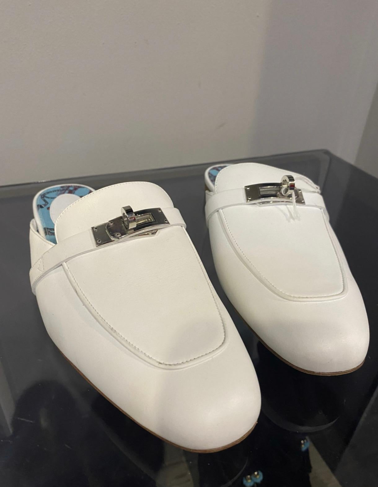 Hermes Oz white leather Slippers In Excellent Condition In Carnate, IT