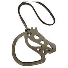 HERMES Paddock Cheval Horsehead Leather Charm Gris T