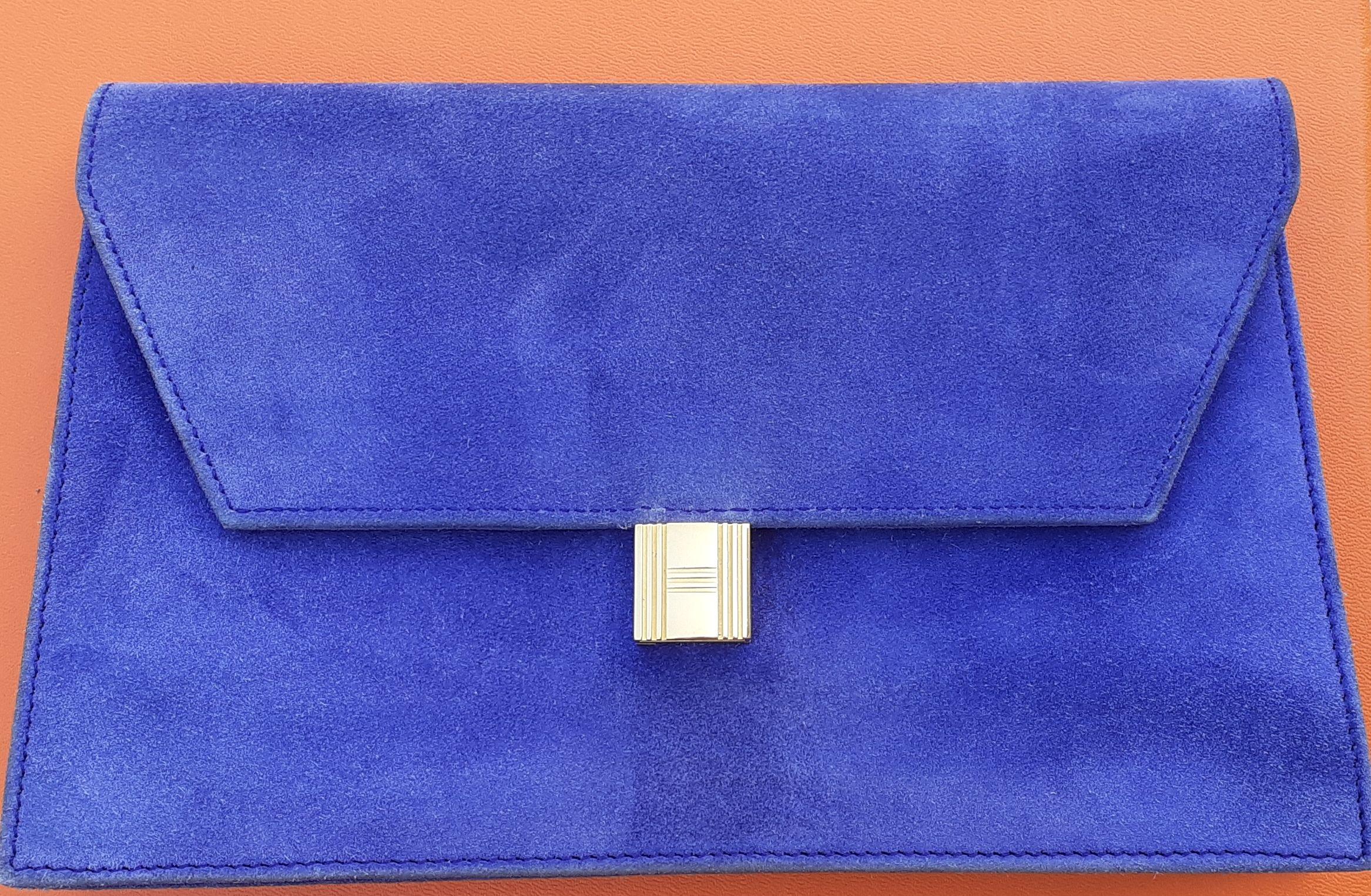 Lovely and Rare Authentic Hermès Clutch

Called 