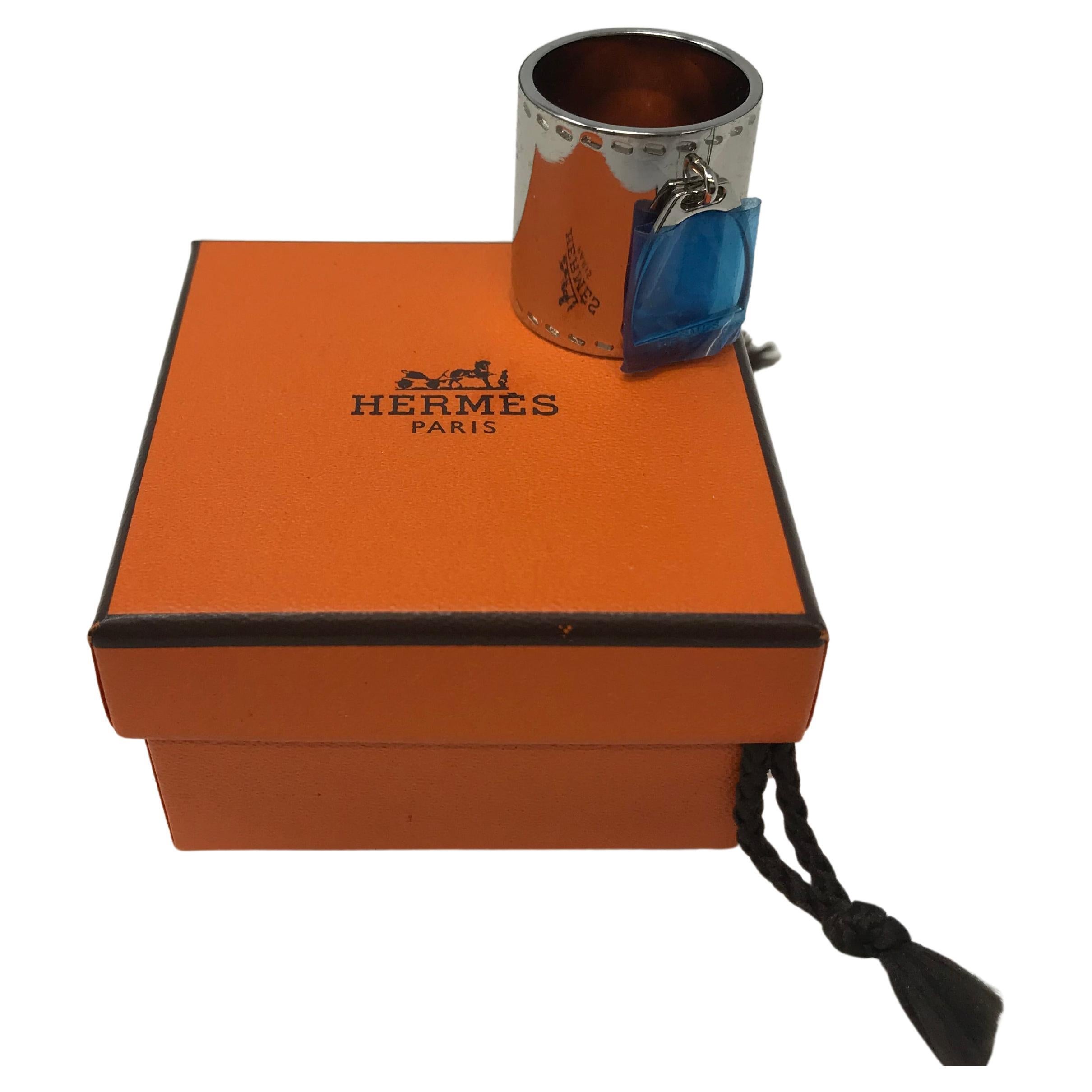 Hermes Palladium Etrier Charm Scarf Ring en vente