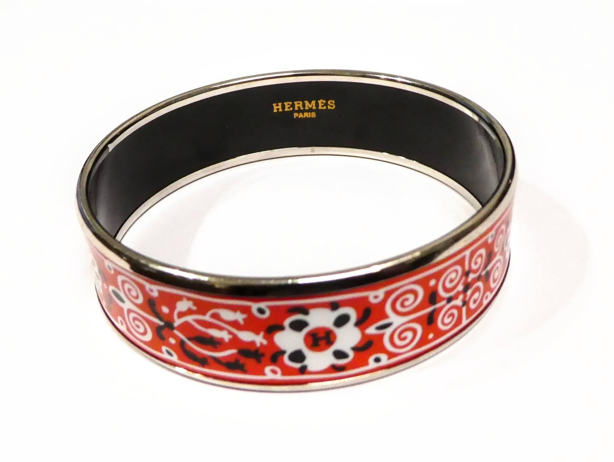 black bangle bracelet