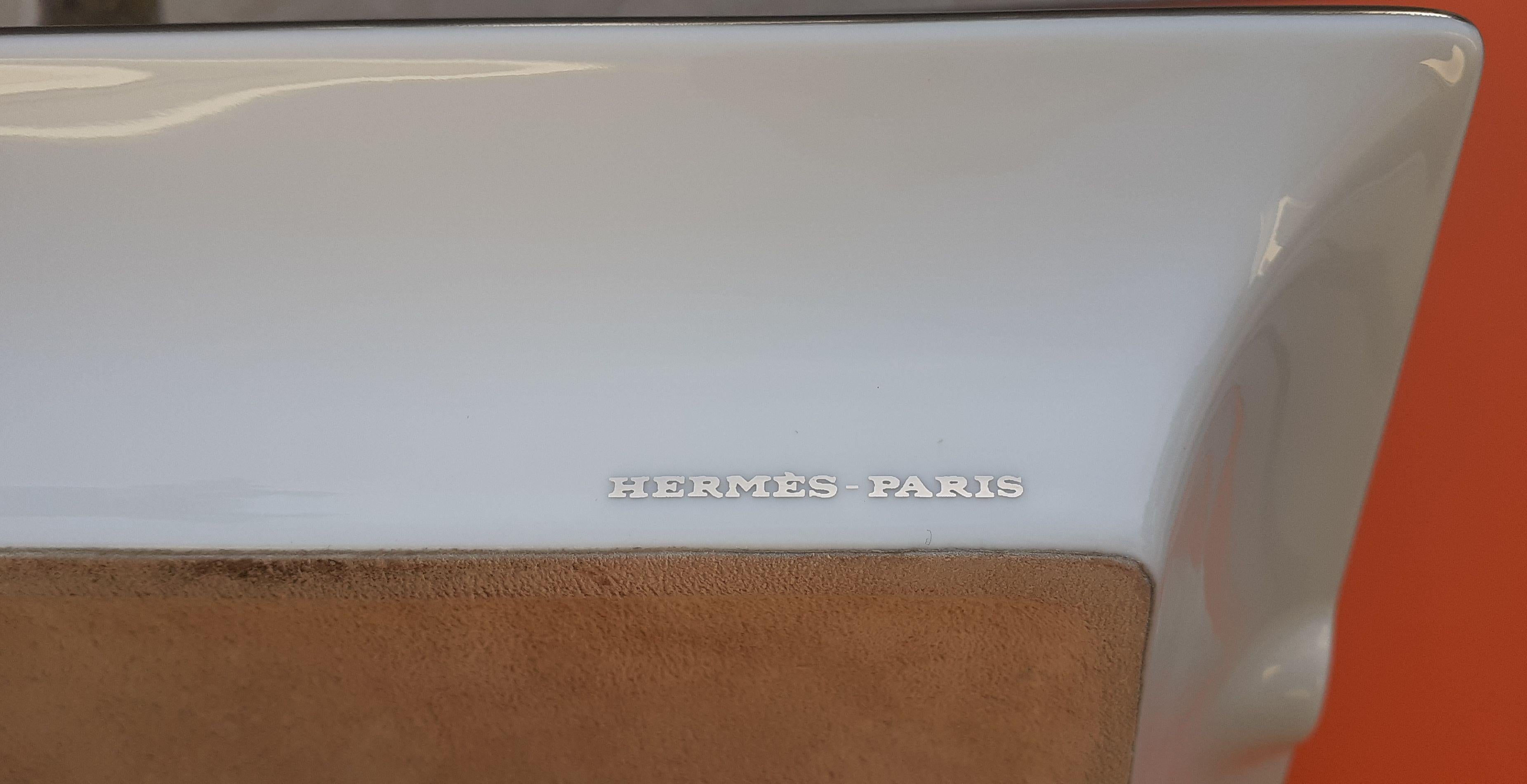 Hermès Panda Bear Print Porzellan Gold Zigarren Aschenbecher ändern Tablett im Angebot 16