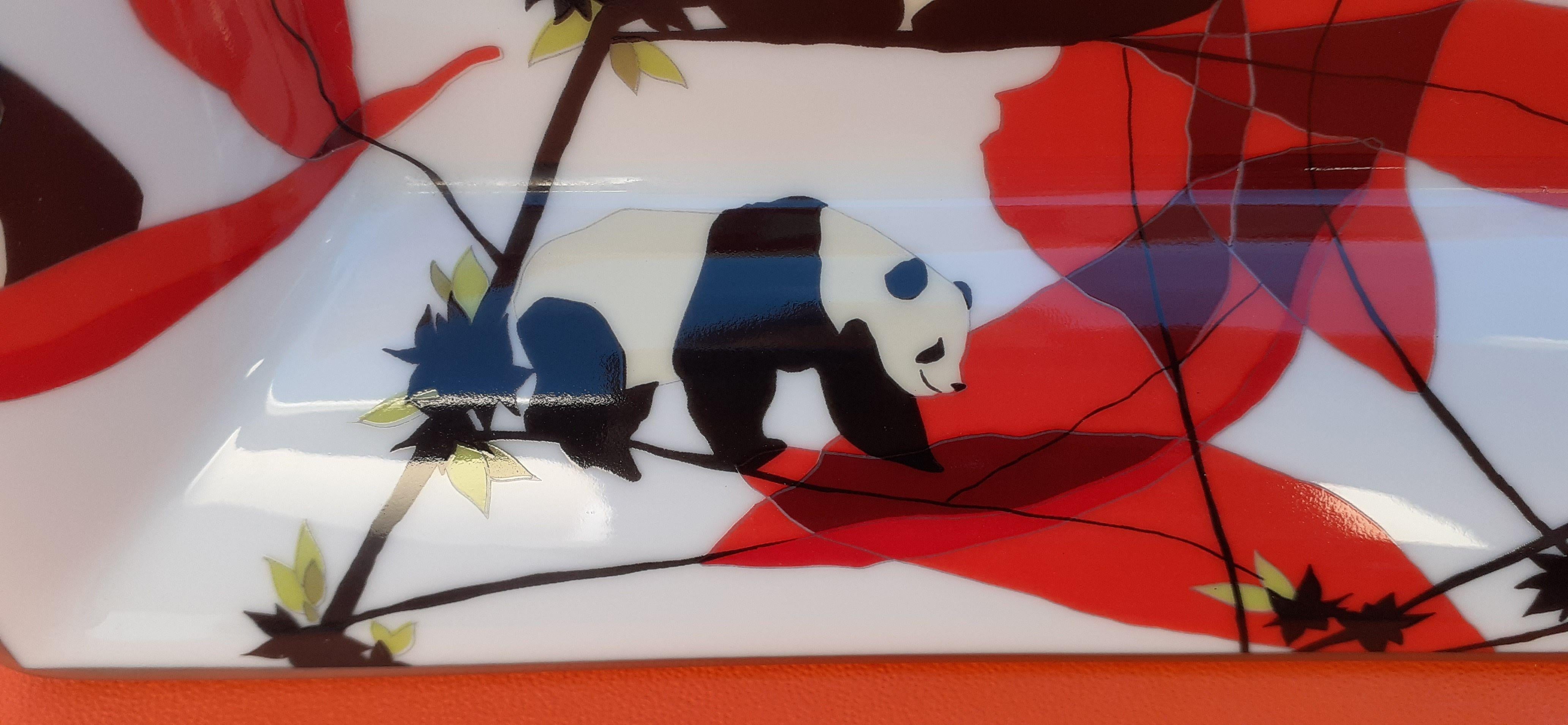 Hermès Panda Bear Print Porzellan Gold Zigarren Aschenbecher ändern Tablett im Angebot 4