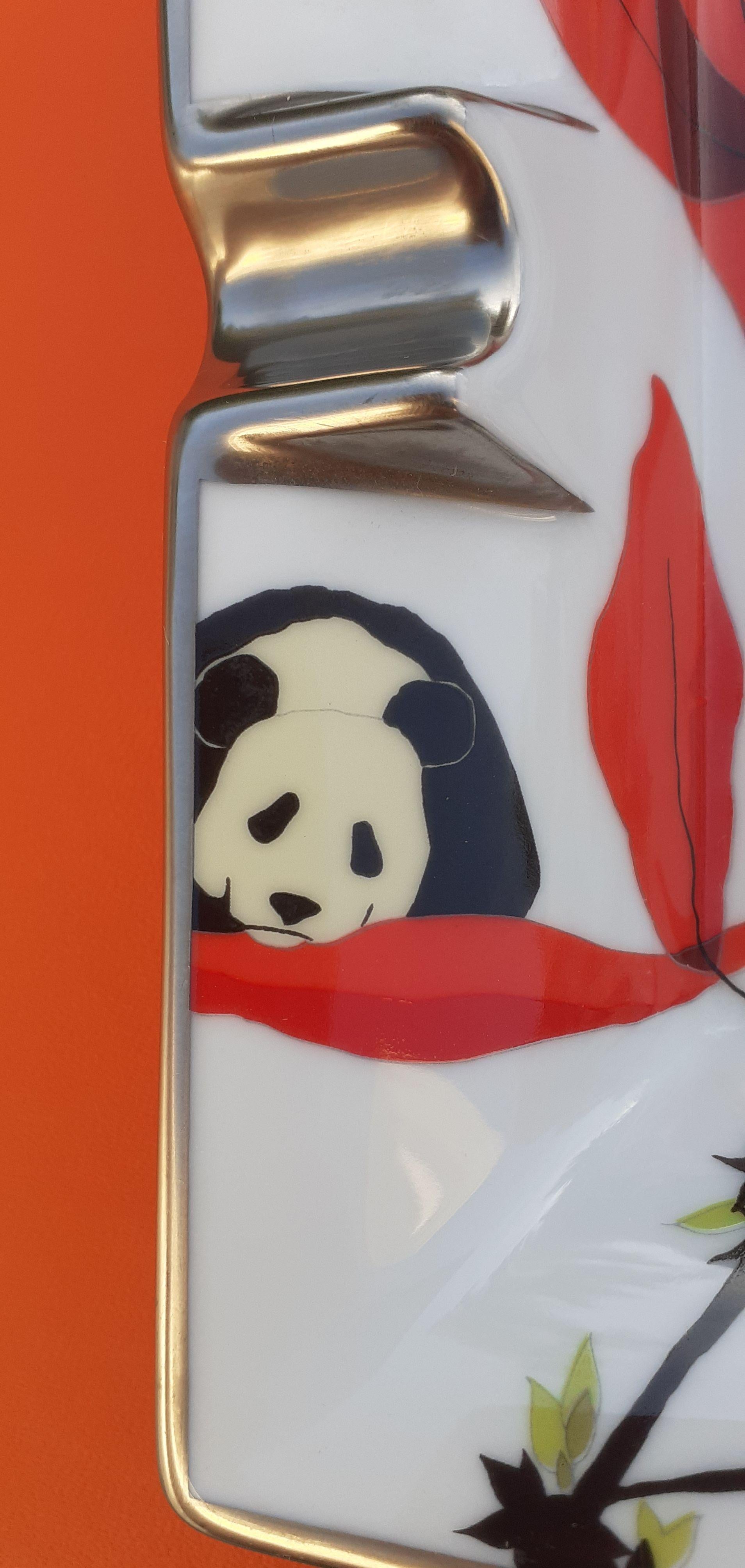 Hermès Panda Bear Print Porzellan Gold Zigarren Aschenbecher ändern Tablett im Angebot 5