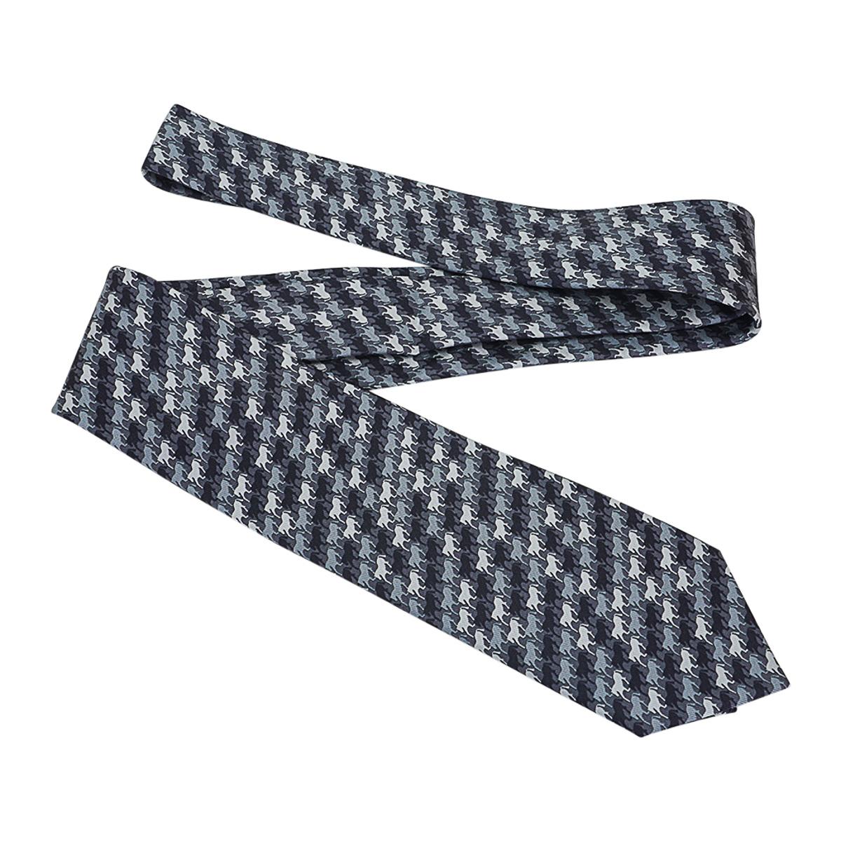 Hermes Parade Tie 7 Gris Fonce Anthracite Gris Claire Silk Twill For Sale 5