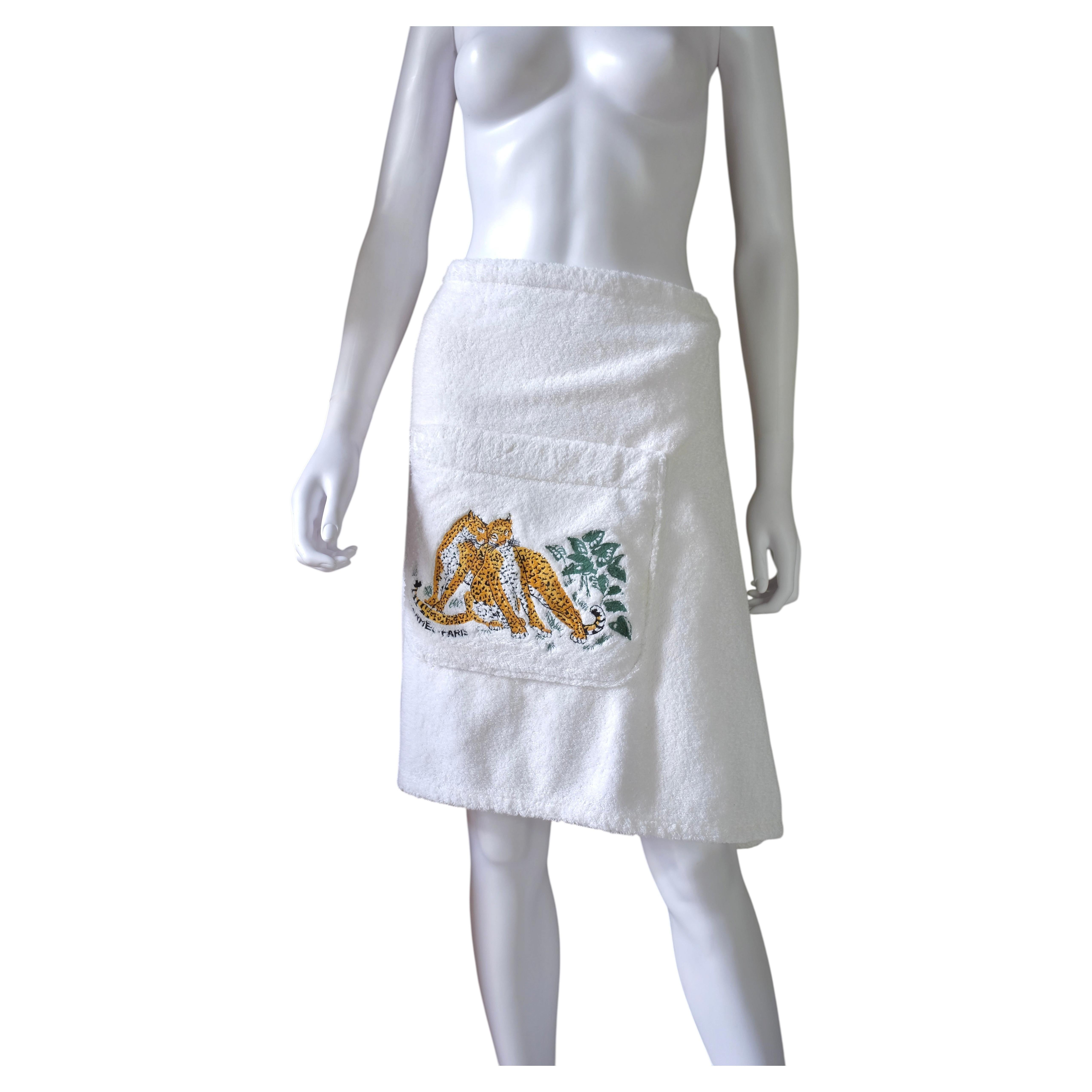 HERMÈS - Vintage Cotton Terry Pareo with Animal Embroidery