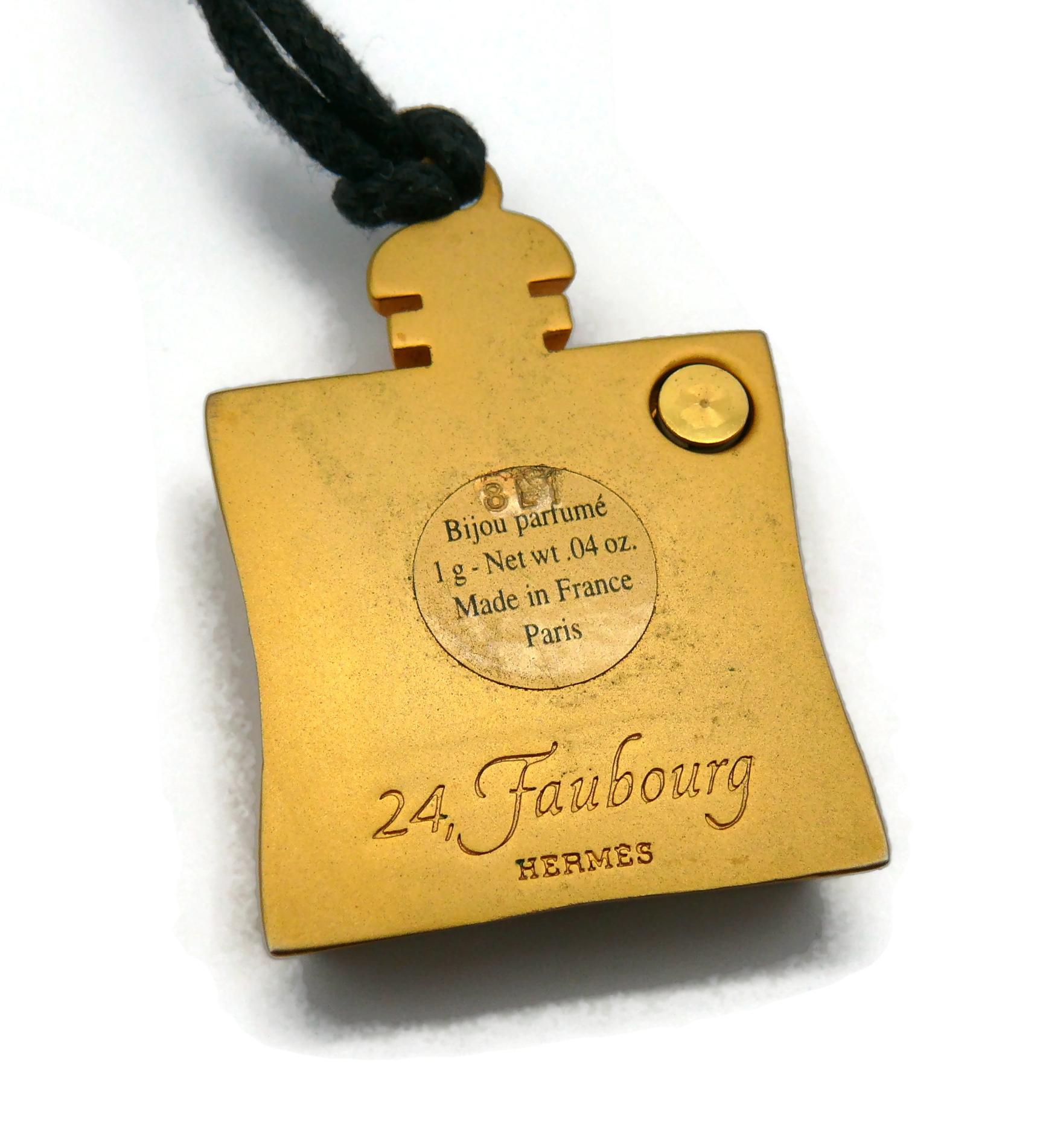 HERMES Parfums Vintage 24, Faubourg Pendant Necklace For Sale 13