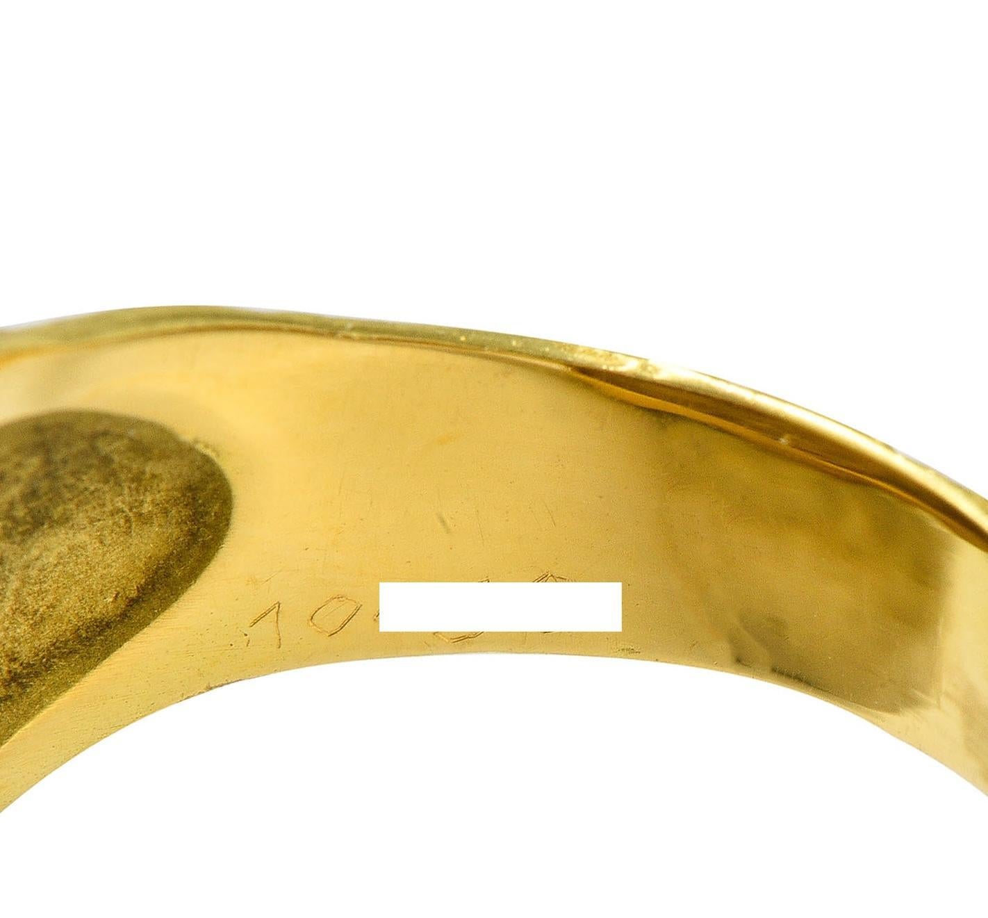 Hermès Paris 18 Karat Yellow Gold Vintage 1960's Horse Animal Ring For Sale 3