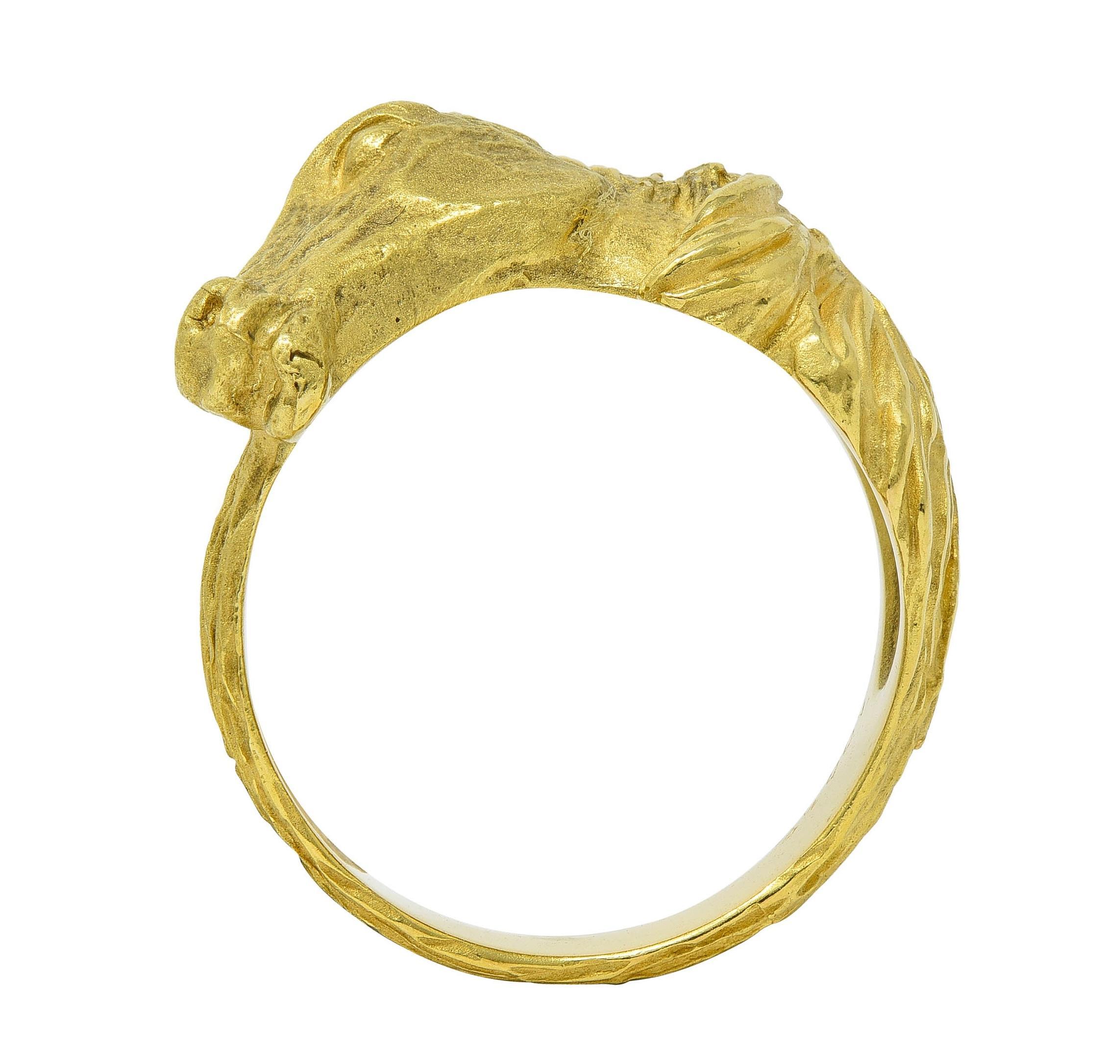 Hermès Paris 18 Karat Yellow Gold Vintage 1960's Horse Animal Ring For Sale 5