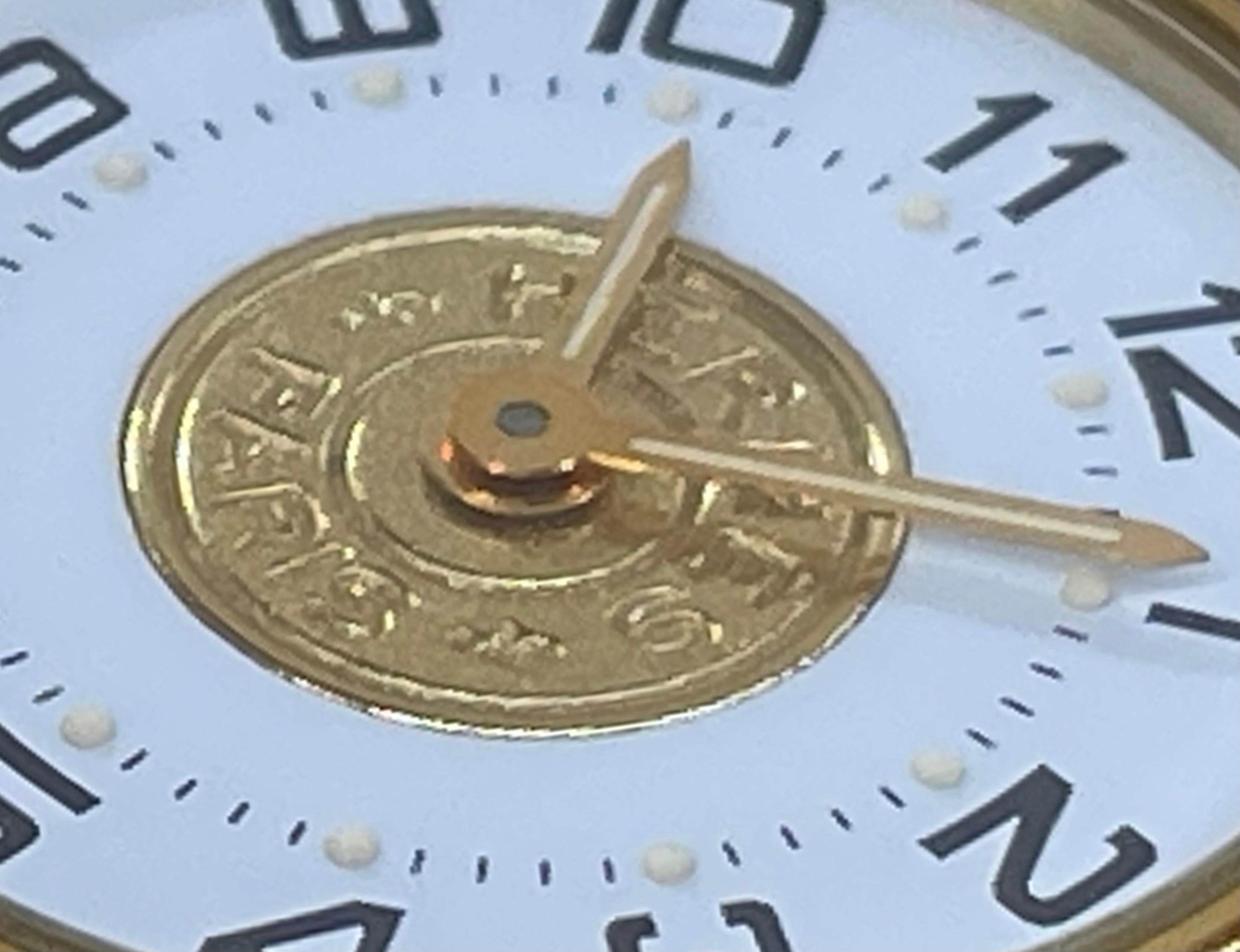 Hermès Paris 18 Kt Gold 'Sellier' Wristwatch, Crocodile Strap For Sale 11