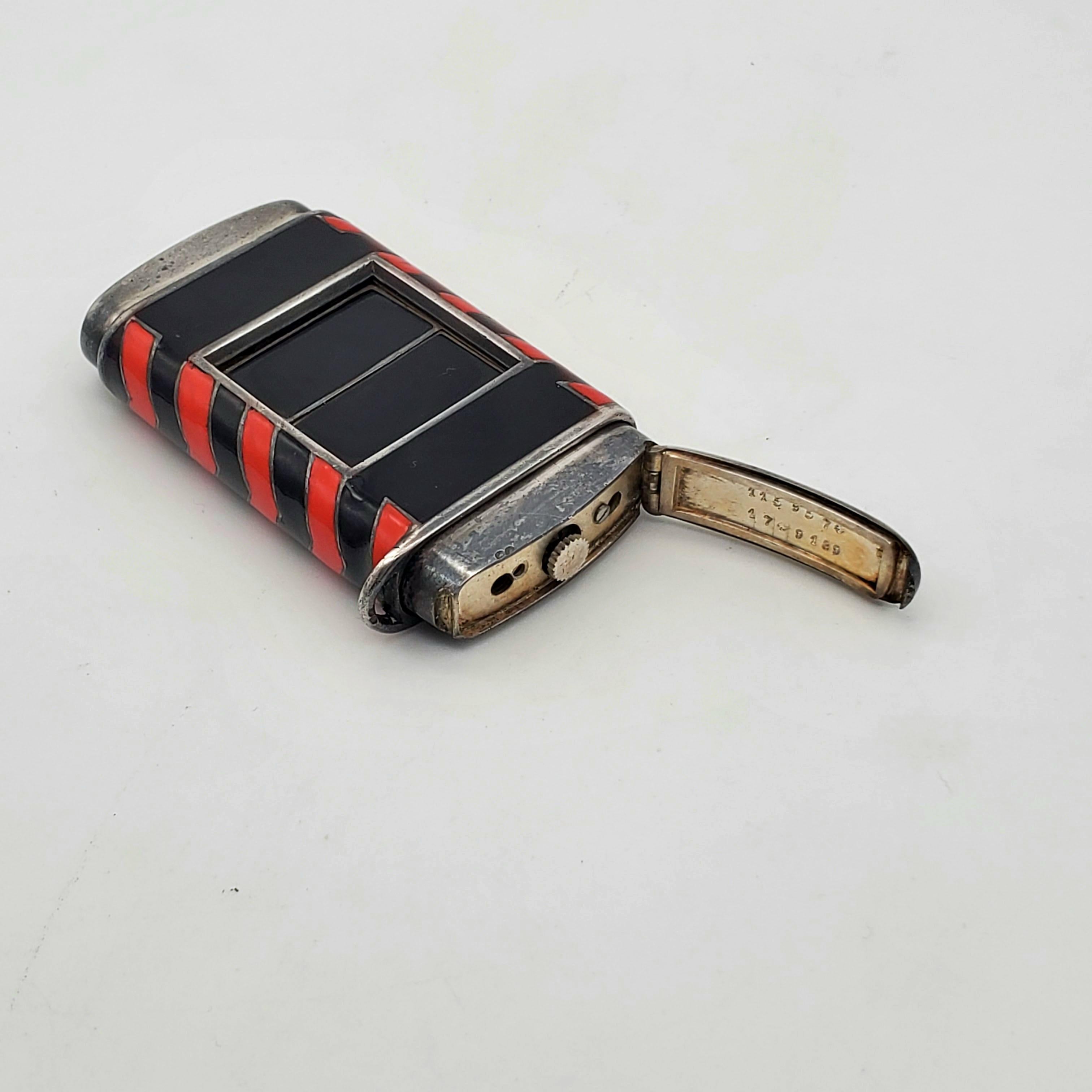 Hermes Paris 1930 Art Deco Portable Watch In Red Black Lacquer & Sterling Silver In Excellent Condition In Miami, FL
