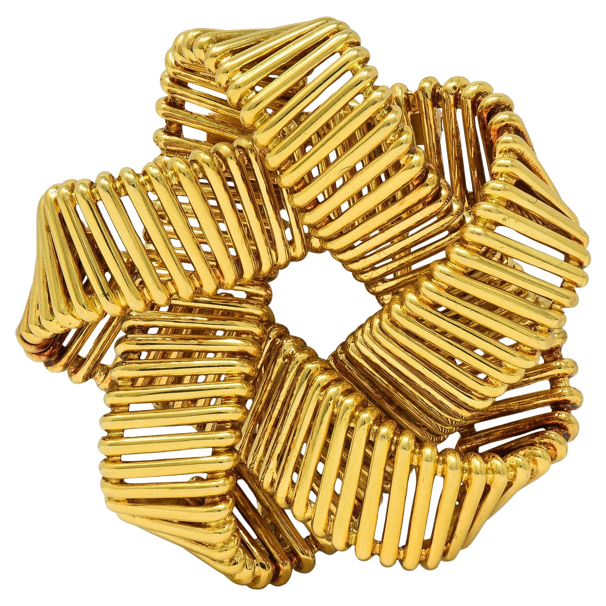 Hermès Paris 1958 18 Karat Yellow Gold Vintage Star Ribbon Knot Brooch