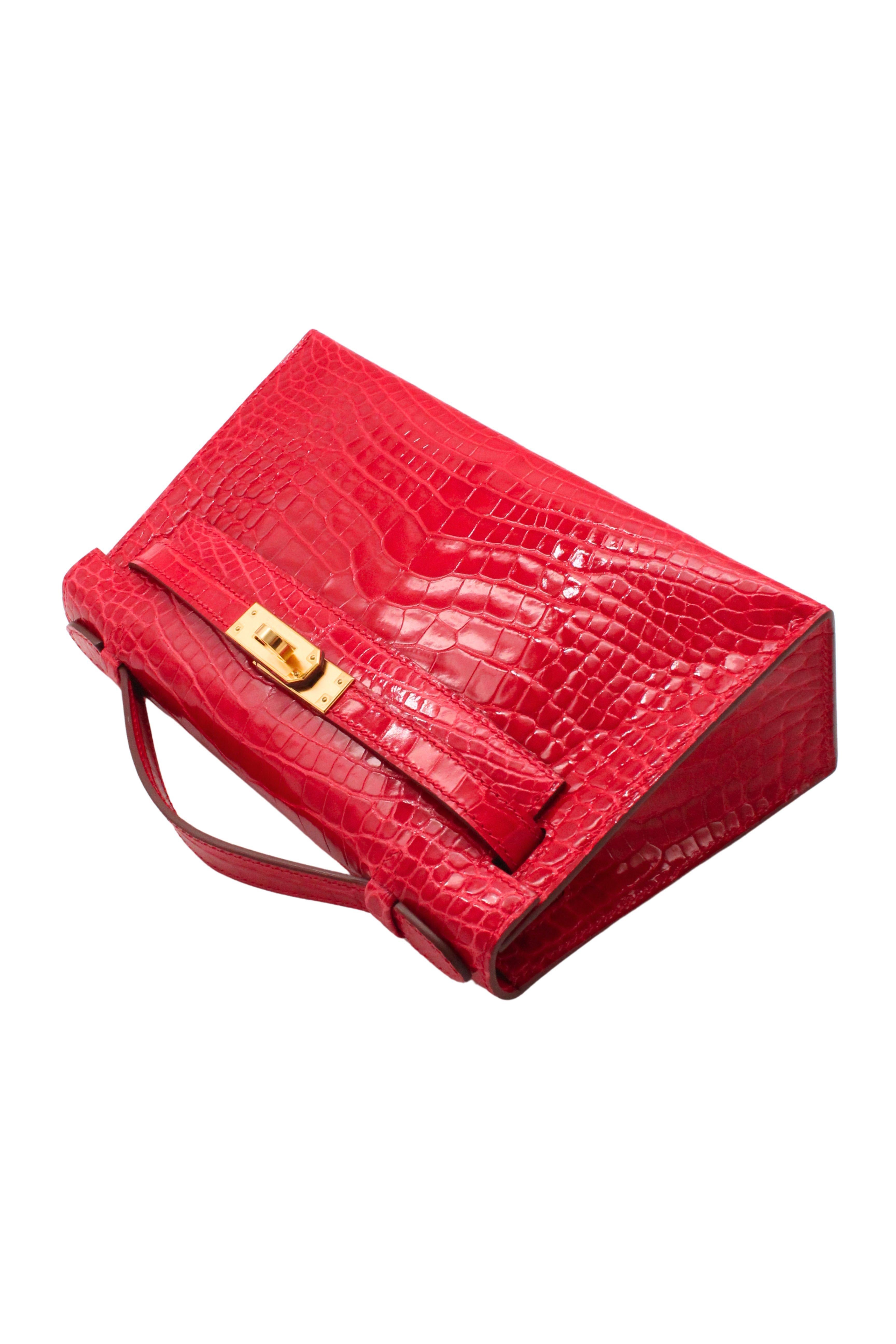 Hermès Paris 2017 Kelly Pochette in Braise Alligator mit Gold-Hardware vollständig eingestellt im Angebot 4