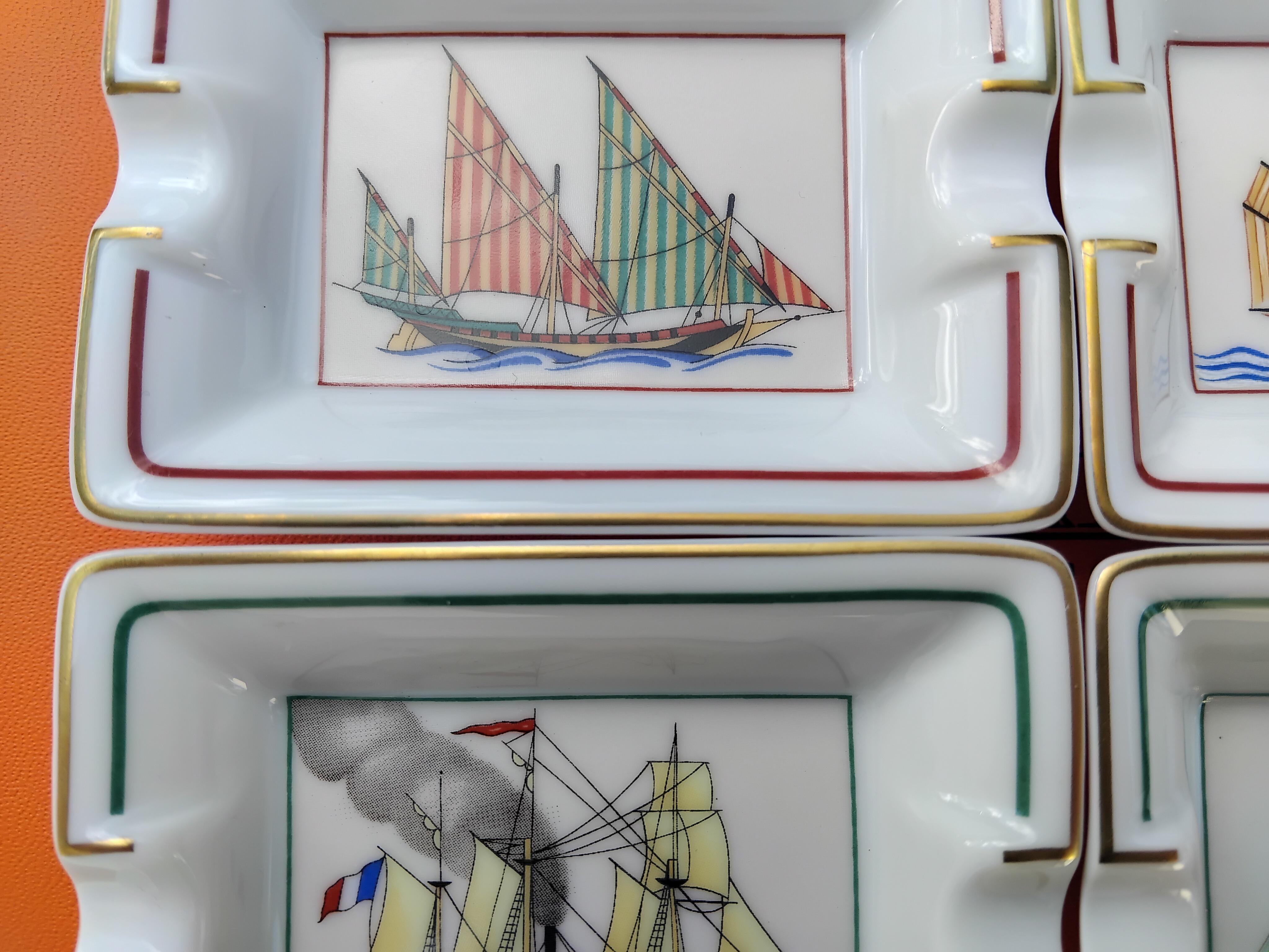Hermès Paris 4 Mini Aschenbecher ändern Tabletts Segelboote Prints Marine Porzellan Gold im Angebot 5