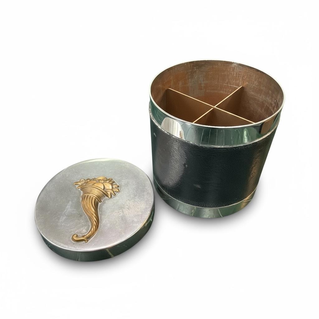 Modern Hermès Paris Cornucopia Leather Box, Silver-Plated – 1970 For Sale