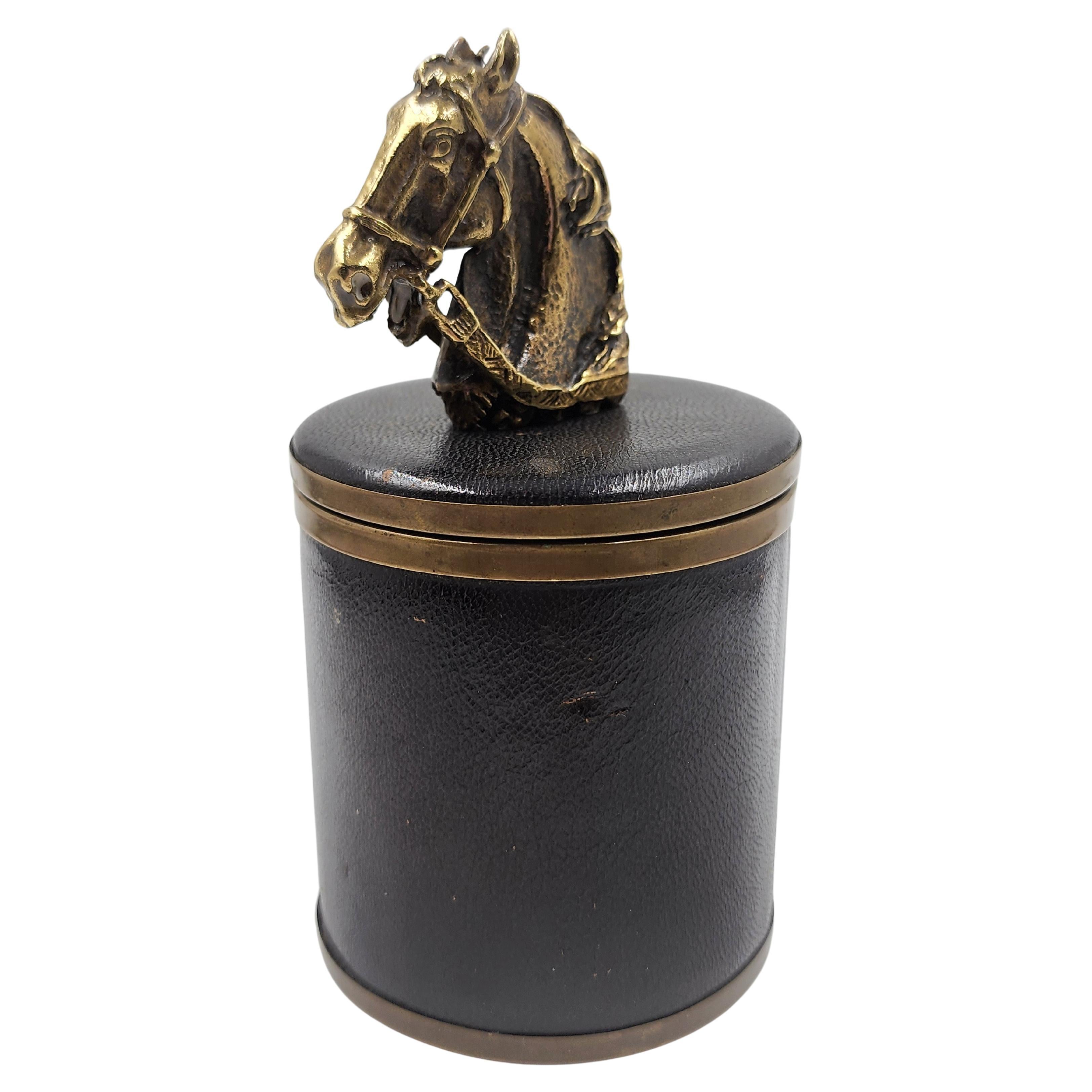 Hermès Paris decorative box in leather and bronze. For Sale