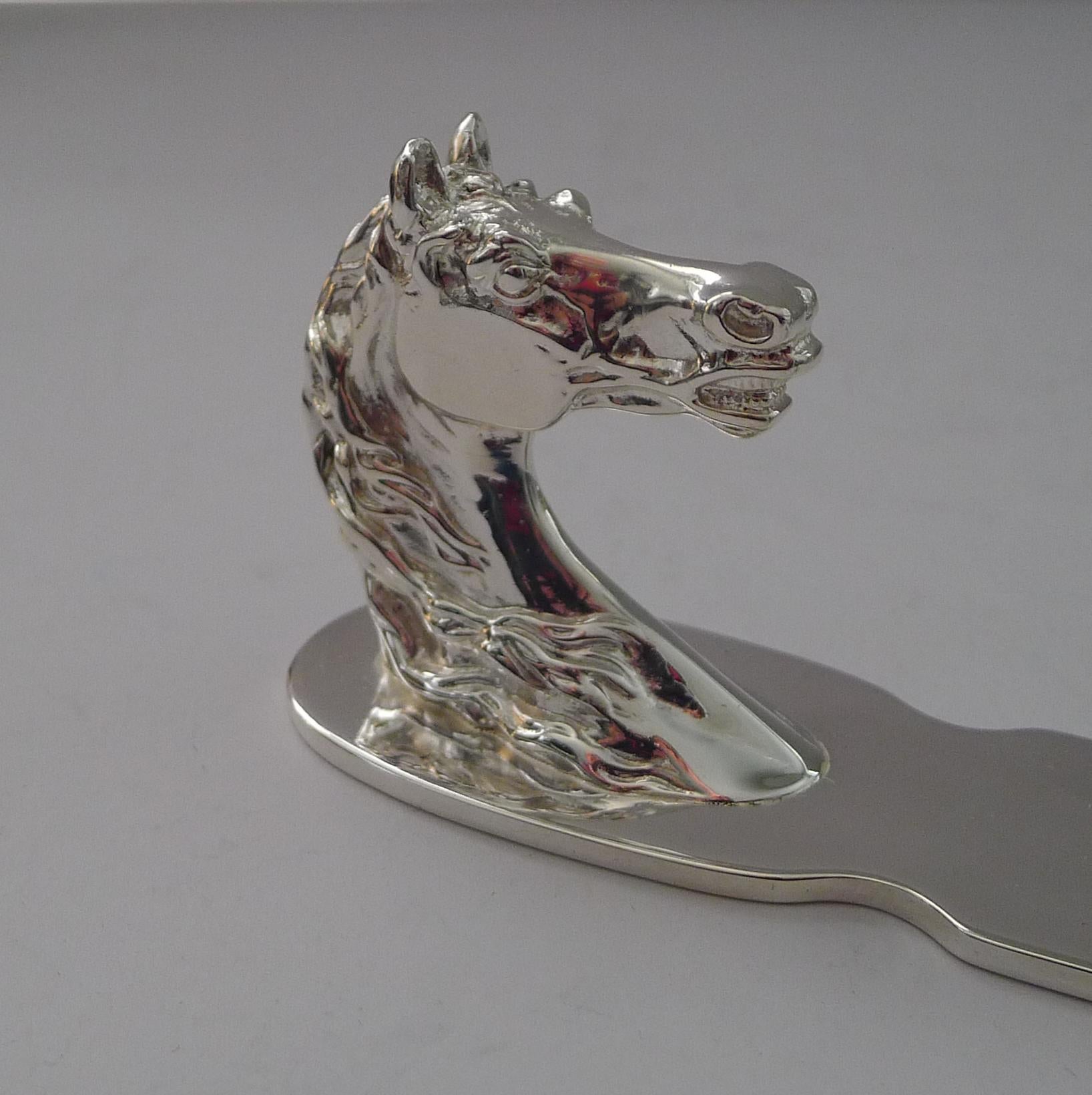 Hermes, Paris - Equestrian / Horse Head Letter Opener c.1960 In Good Condition For Sale In Bath, GB