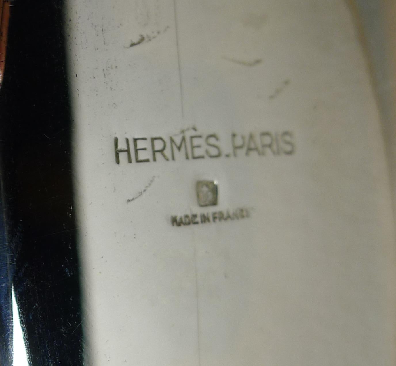 Plaqué argent Hermès, Paris, Coupe-papier en forme de tête de cheval équestre / cavalier, vers 1960 en vente