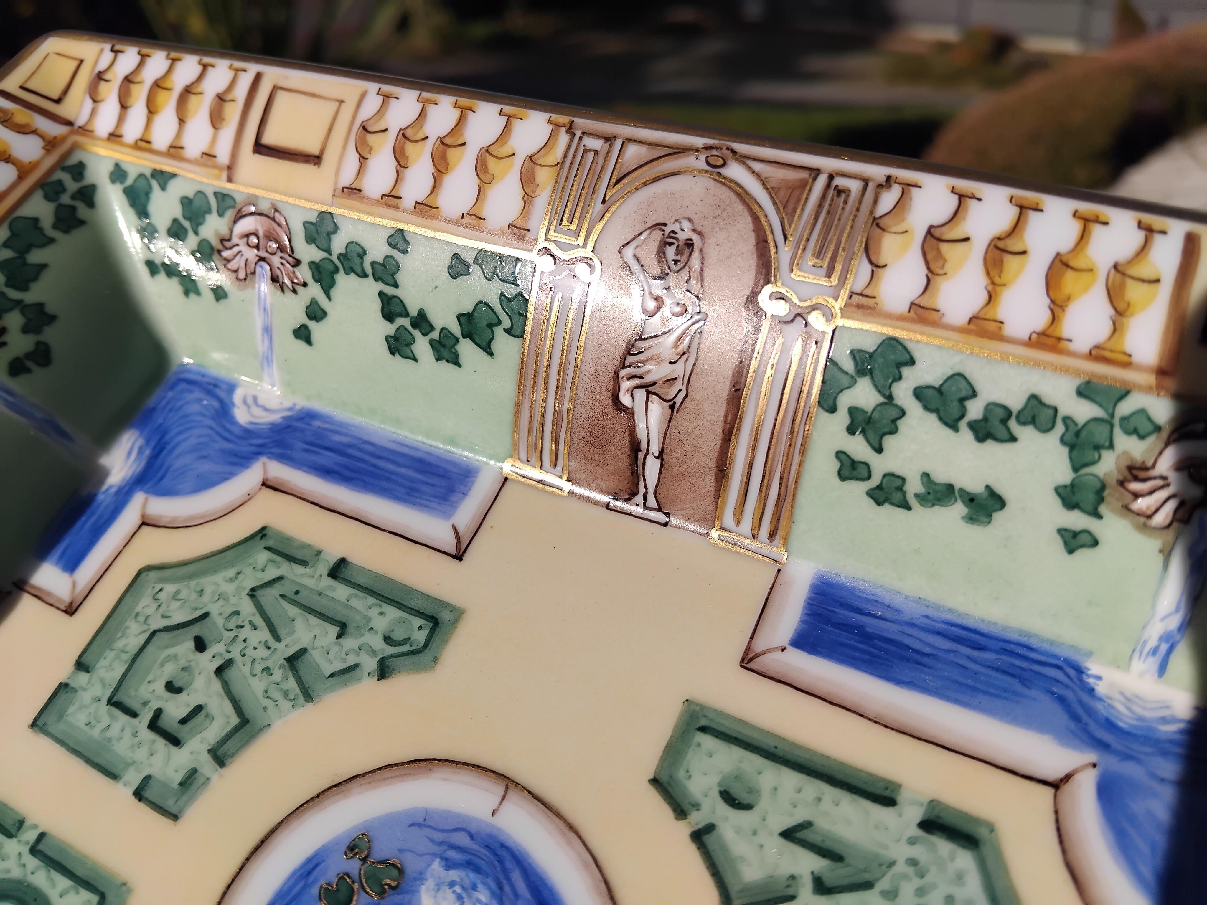 Hermès París Jardín Francés Impreso Cenicero Cigarros Bandeja de cambio Porcelana Dorada en venta 1