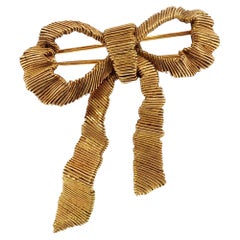 Hermès Paris Georges L'enfant 18K Yellow Gold Ribbon Bow Brooch