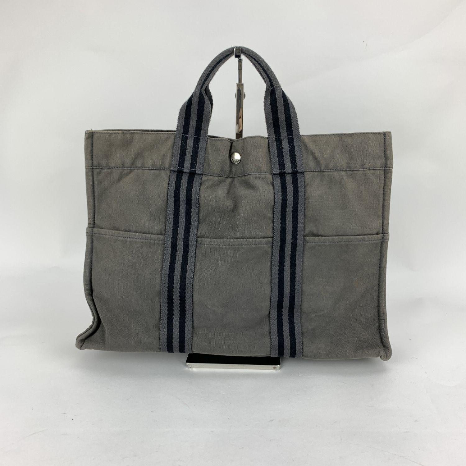 Hermes Paris Gray Black Stripes Cotton Fourre Tout MM Tote Bag In Excellent Condition In Rome, Rome