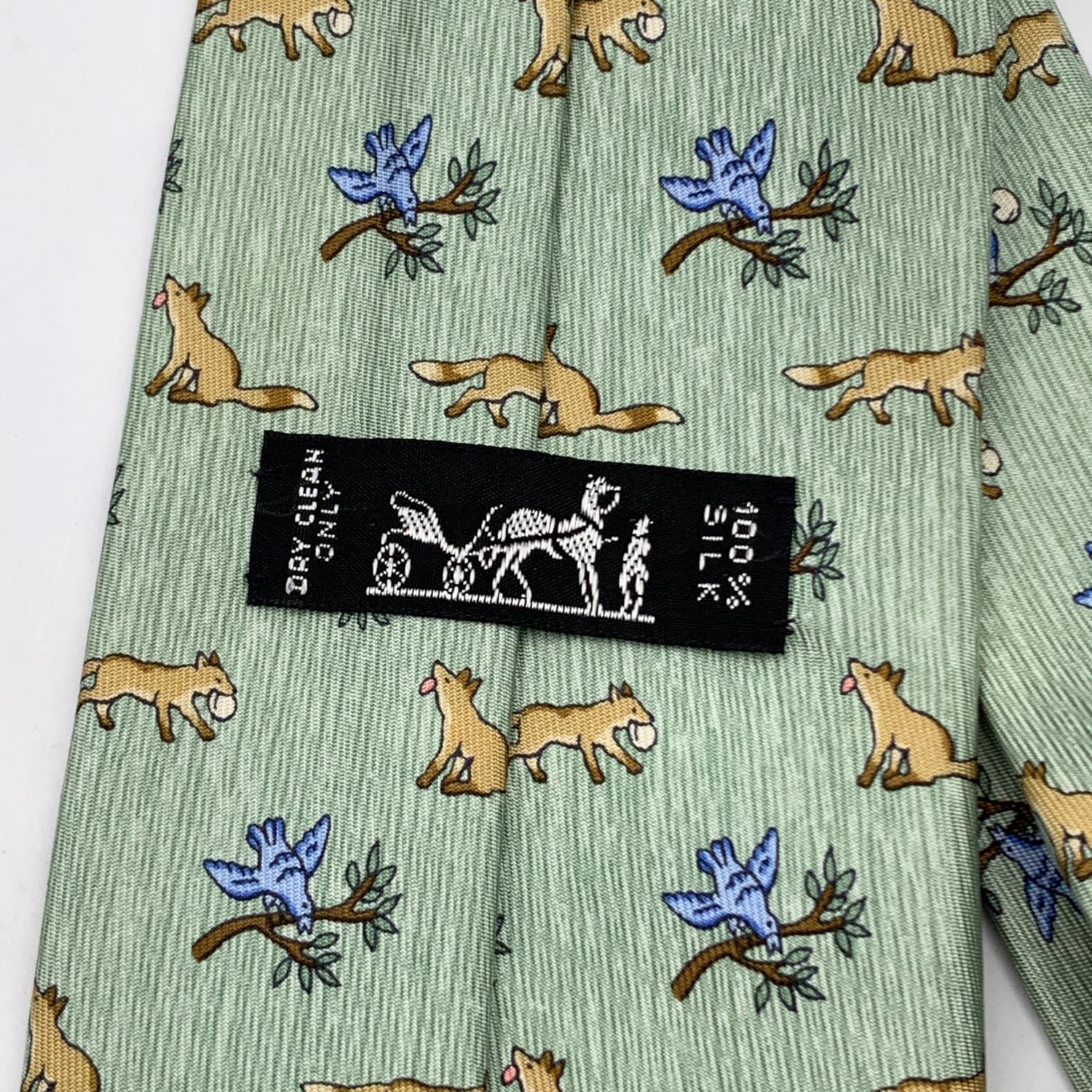 Hermes Paris Green Silk Fox and Stork Fable Print Neck Tie 7764 FA In Excellent Condition In Rome, Rome