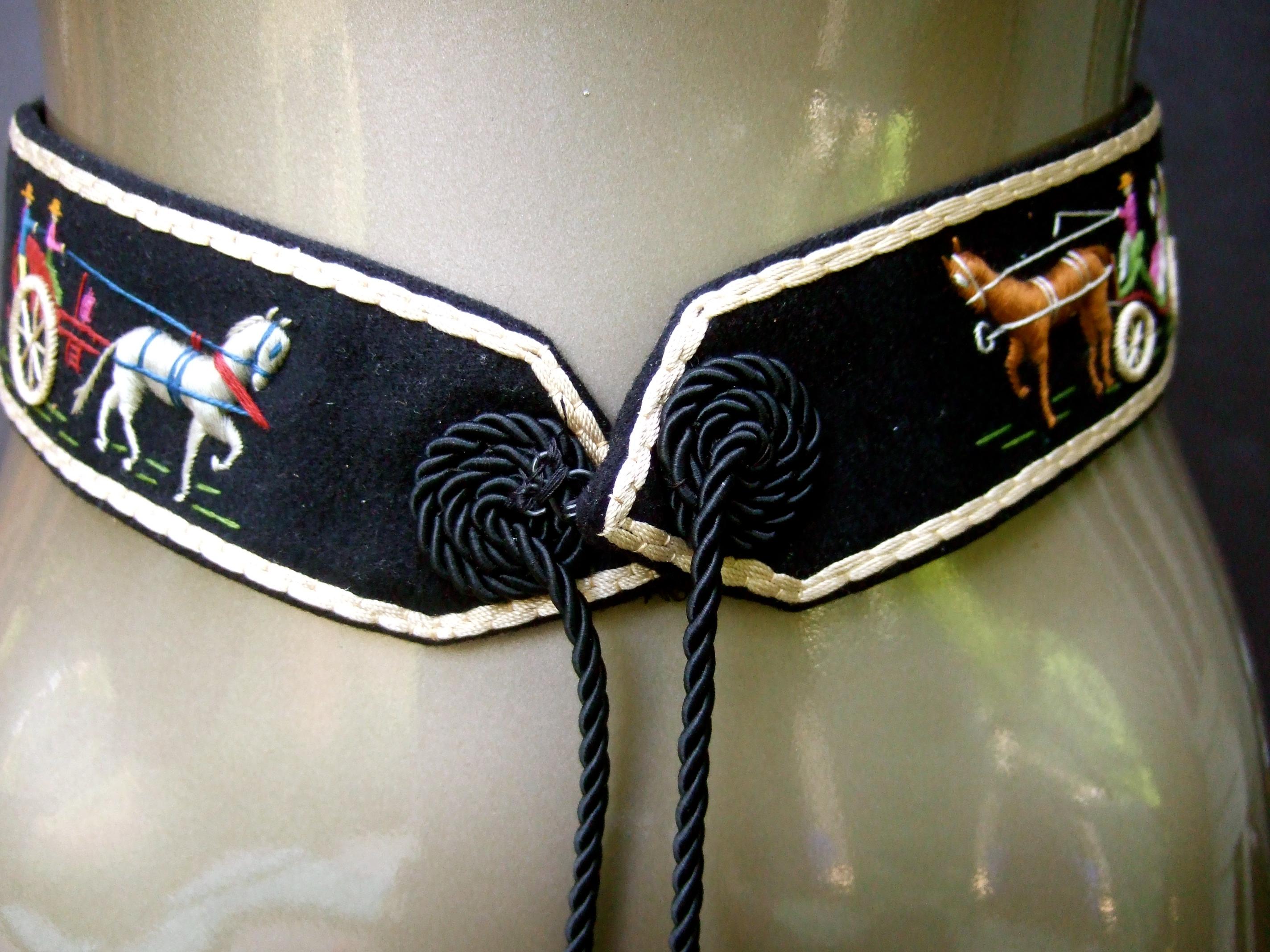 Hermes Paris Handmade Cloth Artisan Embroidered Tassel Belt c 1970s  In Good Condition For Sale In University City, MO