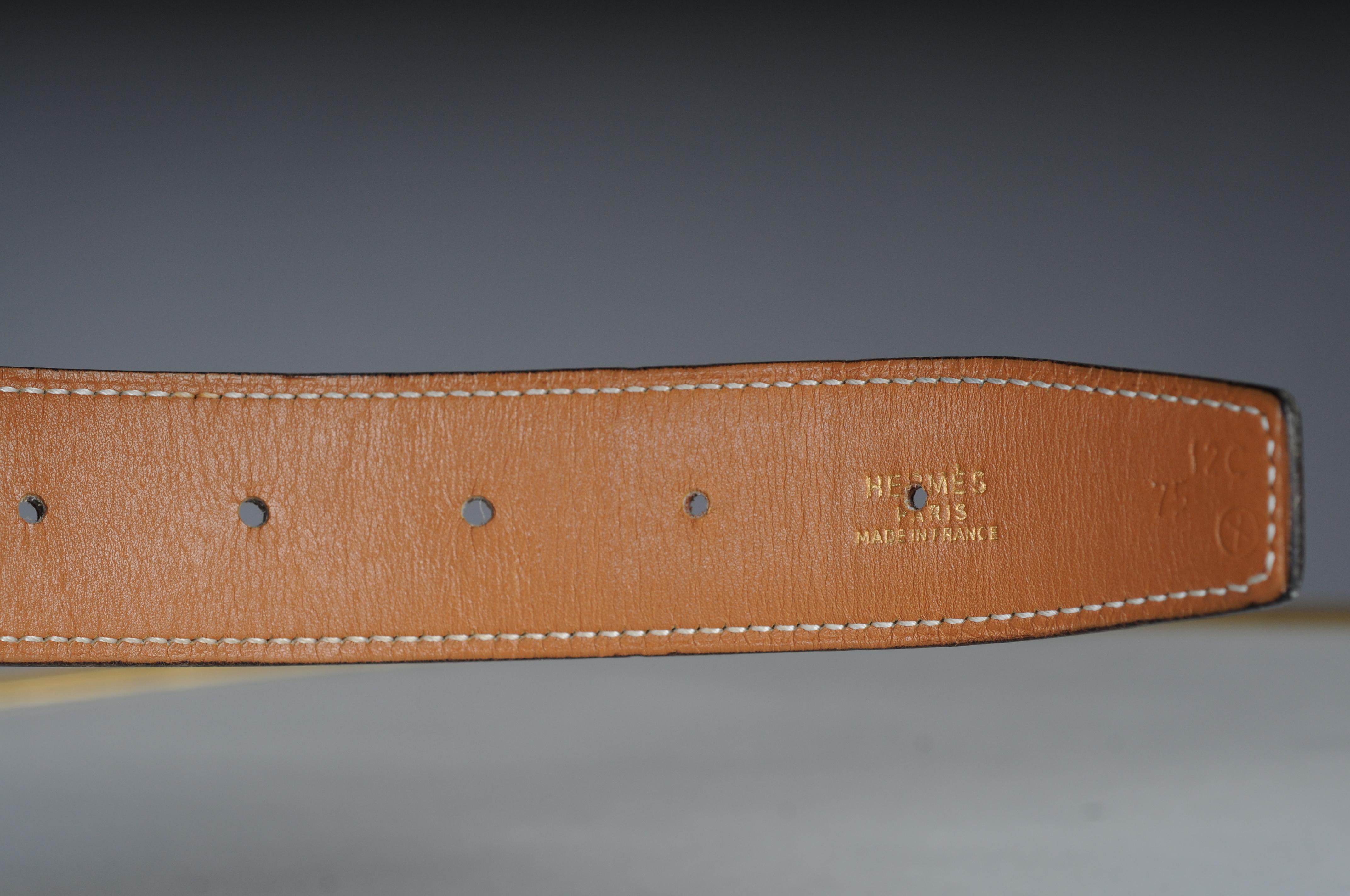 Hermes Paris interchangeable ostrich leather belt for  Gold H buckle belt For Sale 11