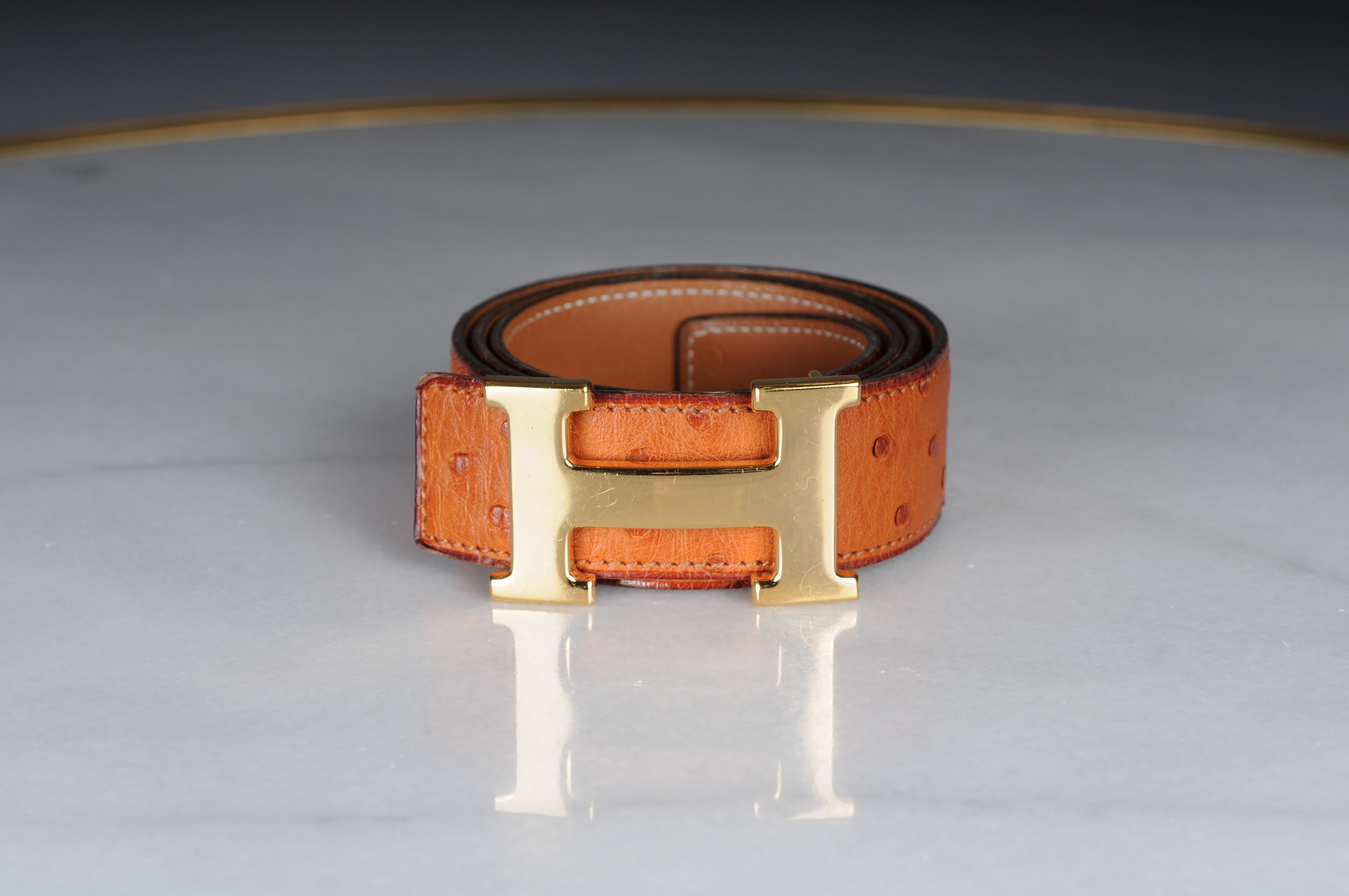 High Quality Ostrich Leather: Carefully selected for its durability and elegant texture.
Compatible Design: Fits the HERMES H Buckle Belt Kit for maximum versatility.
Style and Durability: Combines style and strength to complement various